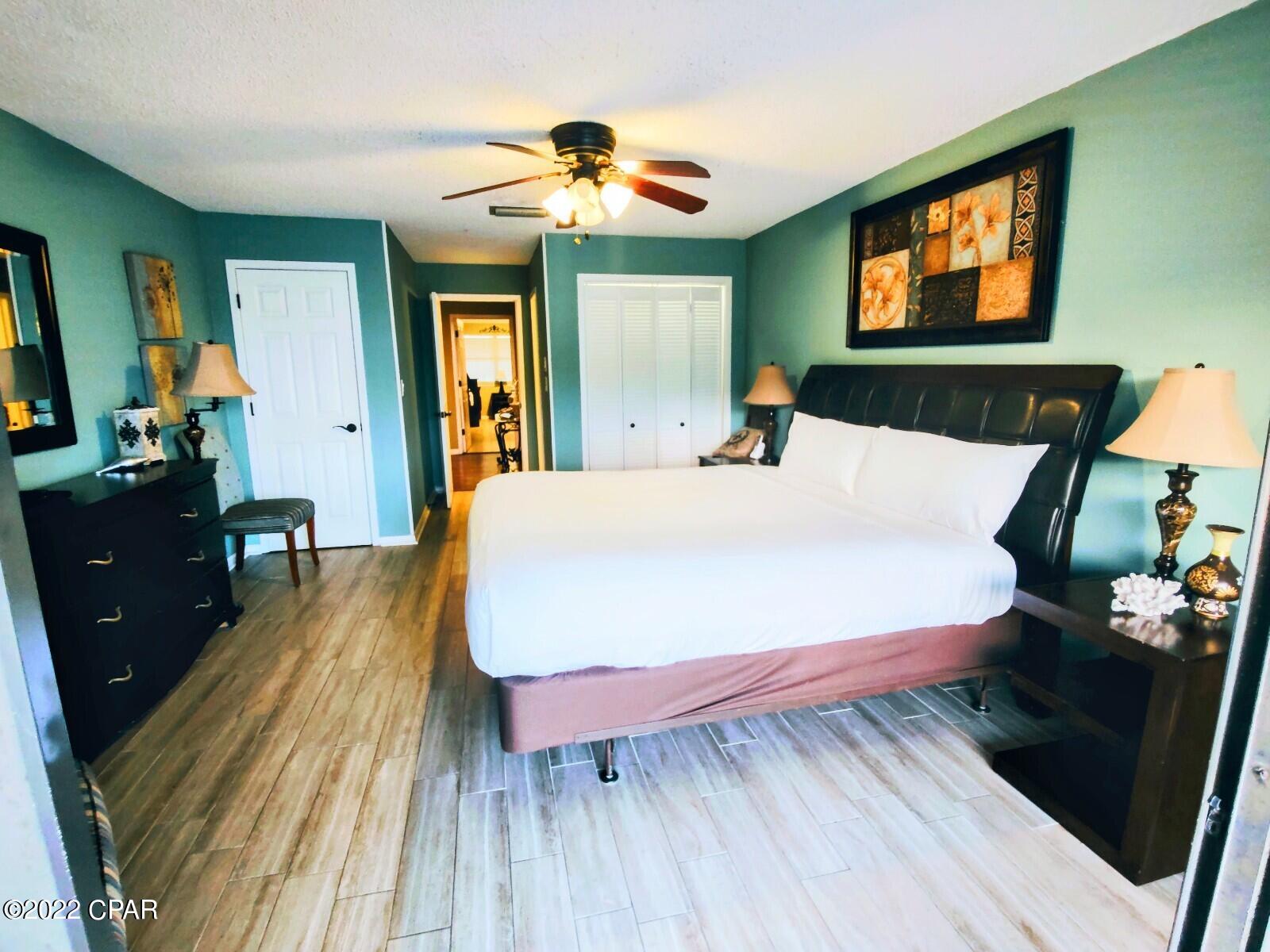 Edgewater Golf Villas I - Residential