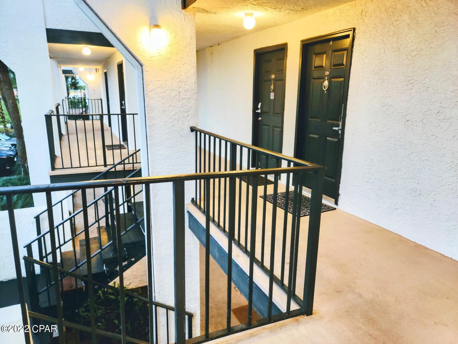 Edgewater Golf Villas I - Residential