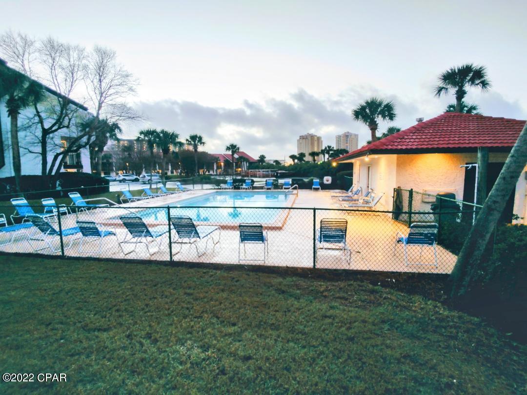 Edgewater Golf Villas I - Residential