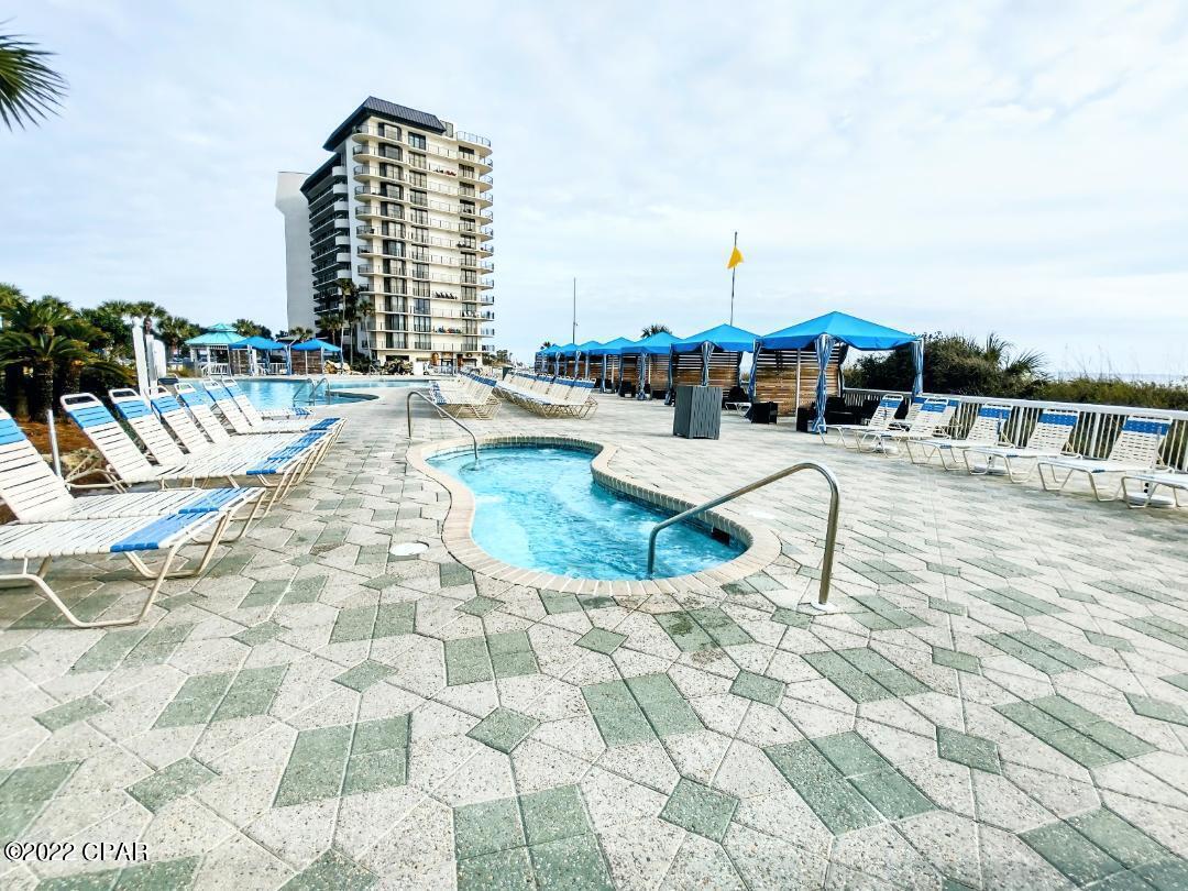 Edgewater Golf Villas I - Residential