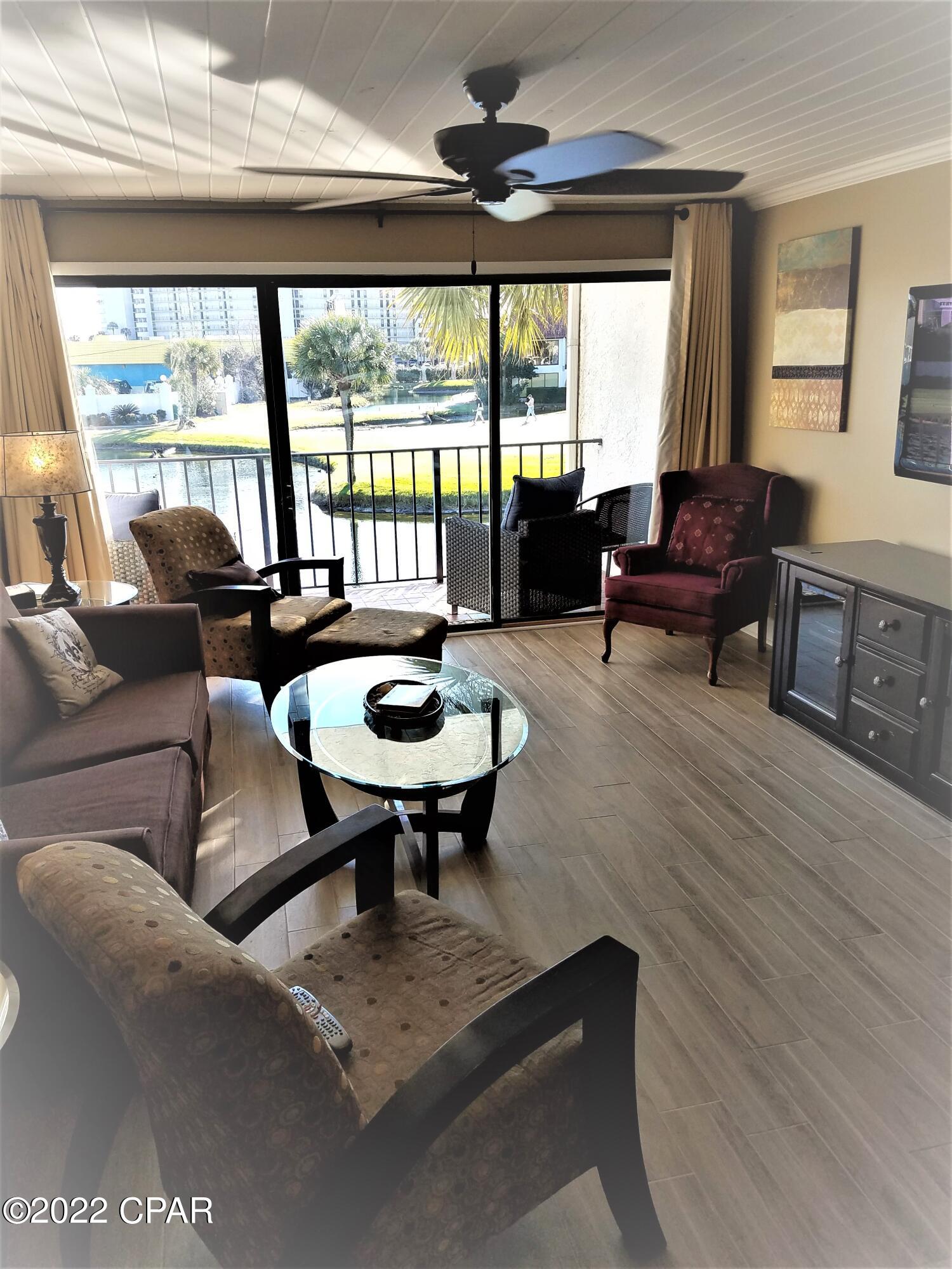 Edgewater Golf Villas I - Residential