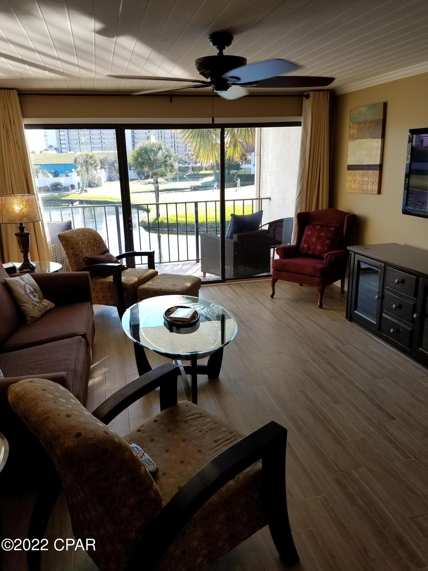 Edgewater Golf Villas I - Residential