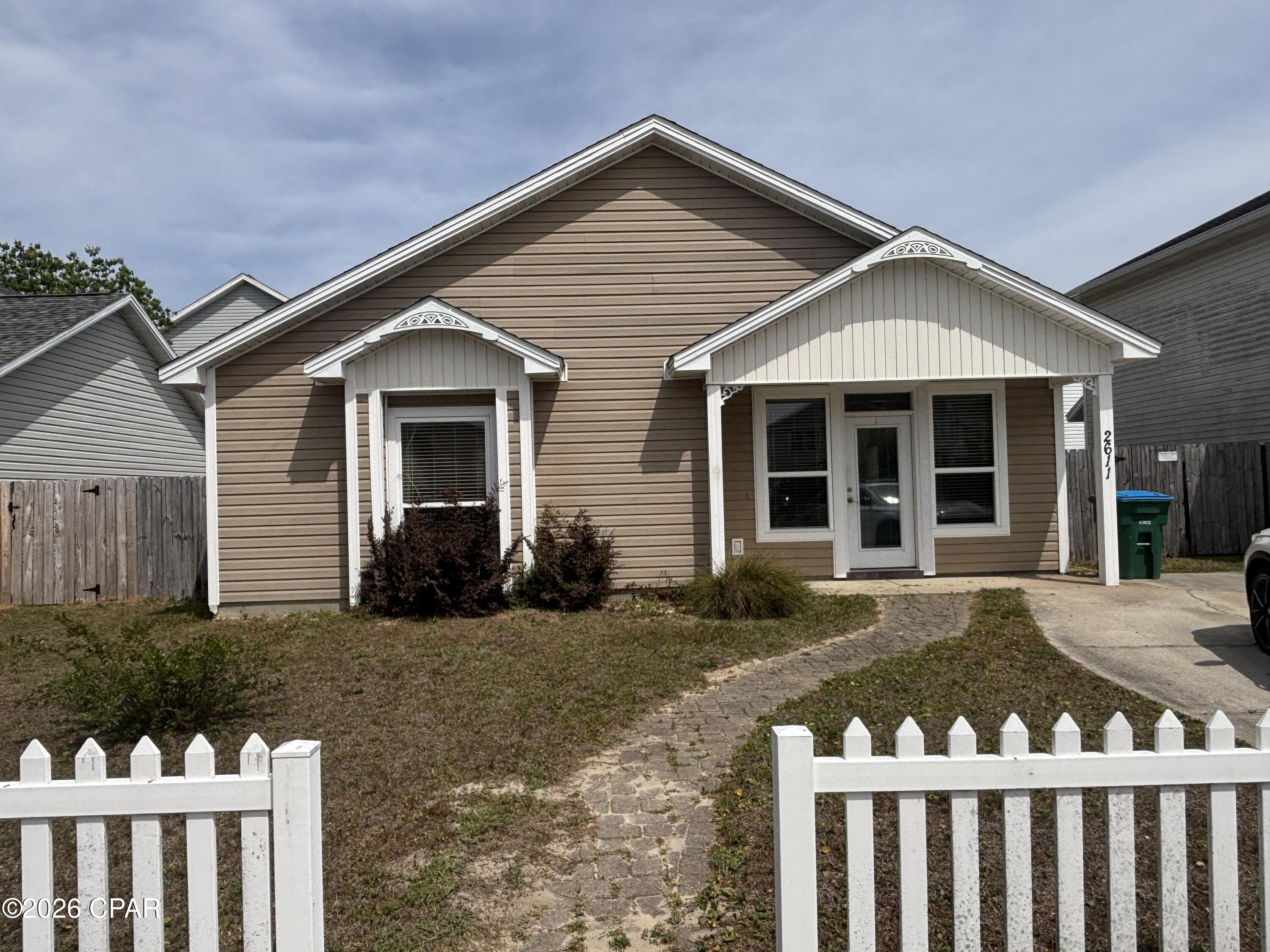 [No Recorded Subdiv] - Residential Lease