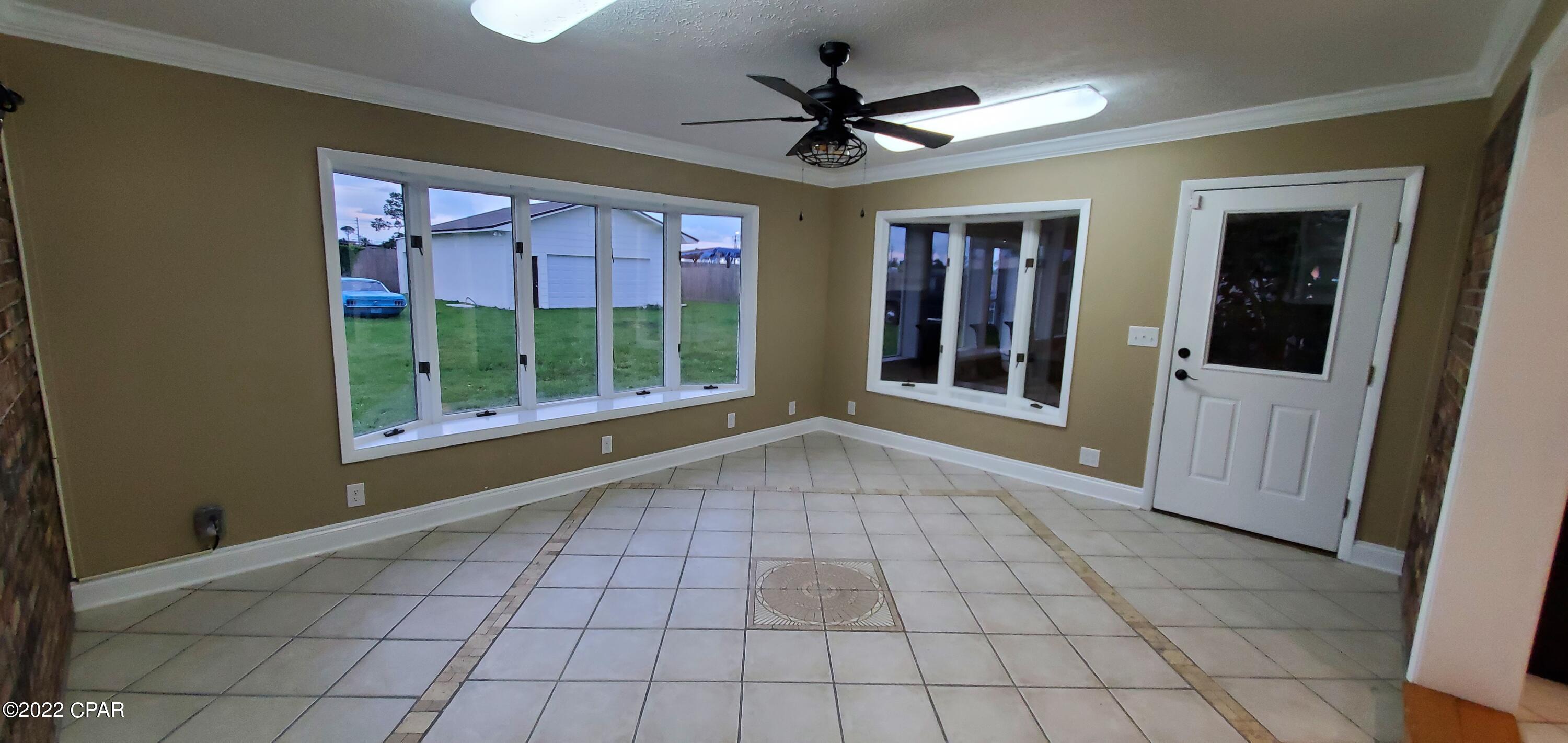 Vaughans Replat - Residential