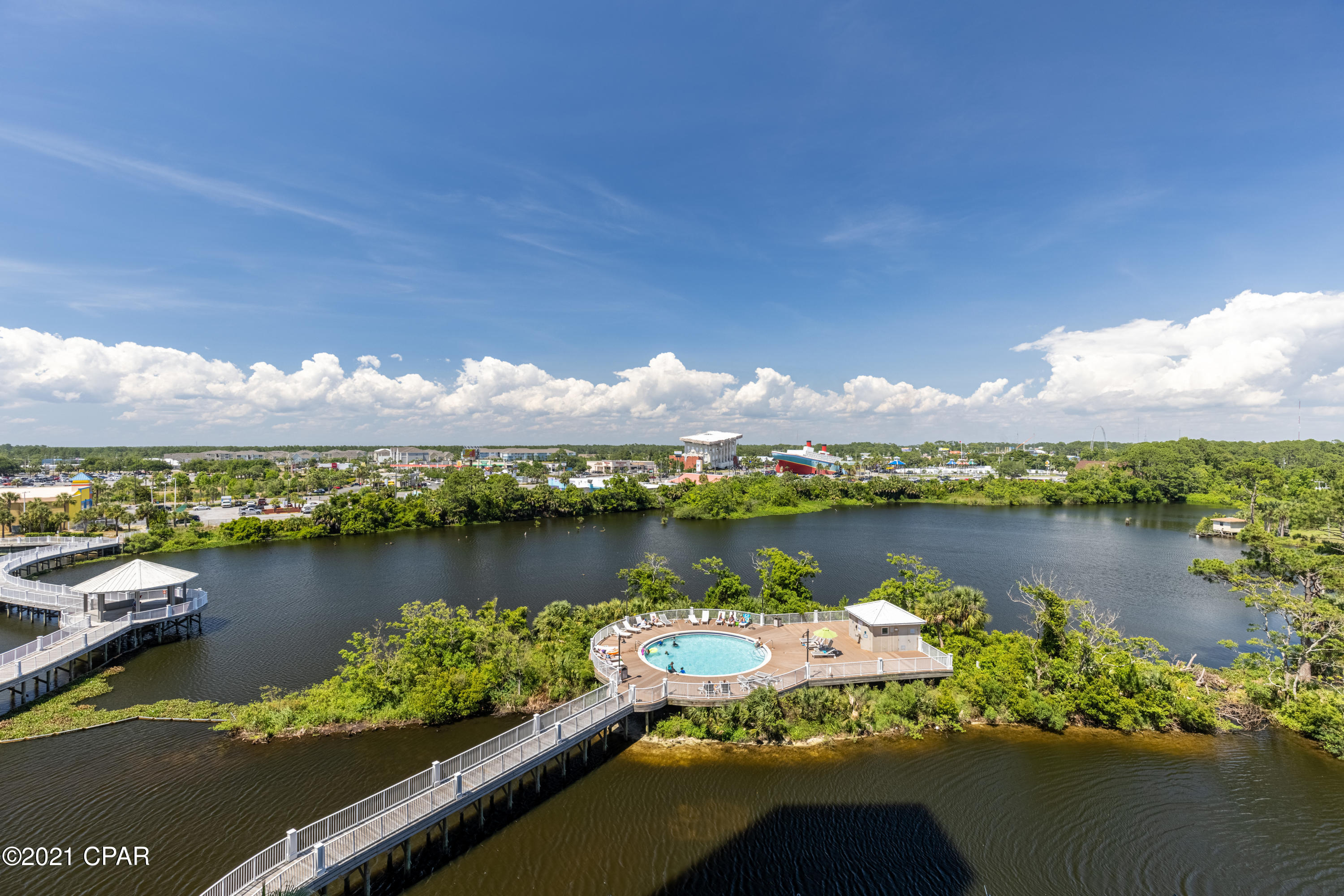 Laketown Wharf - Residential