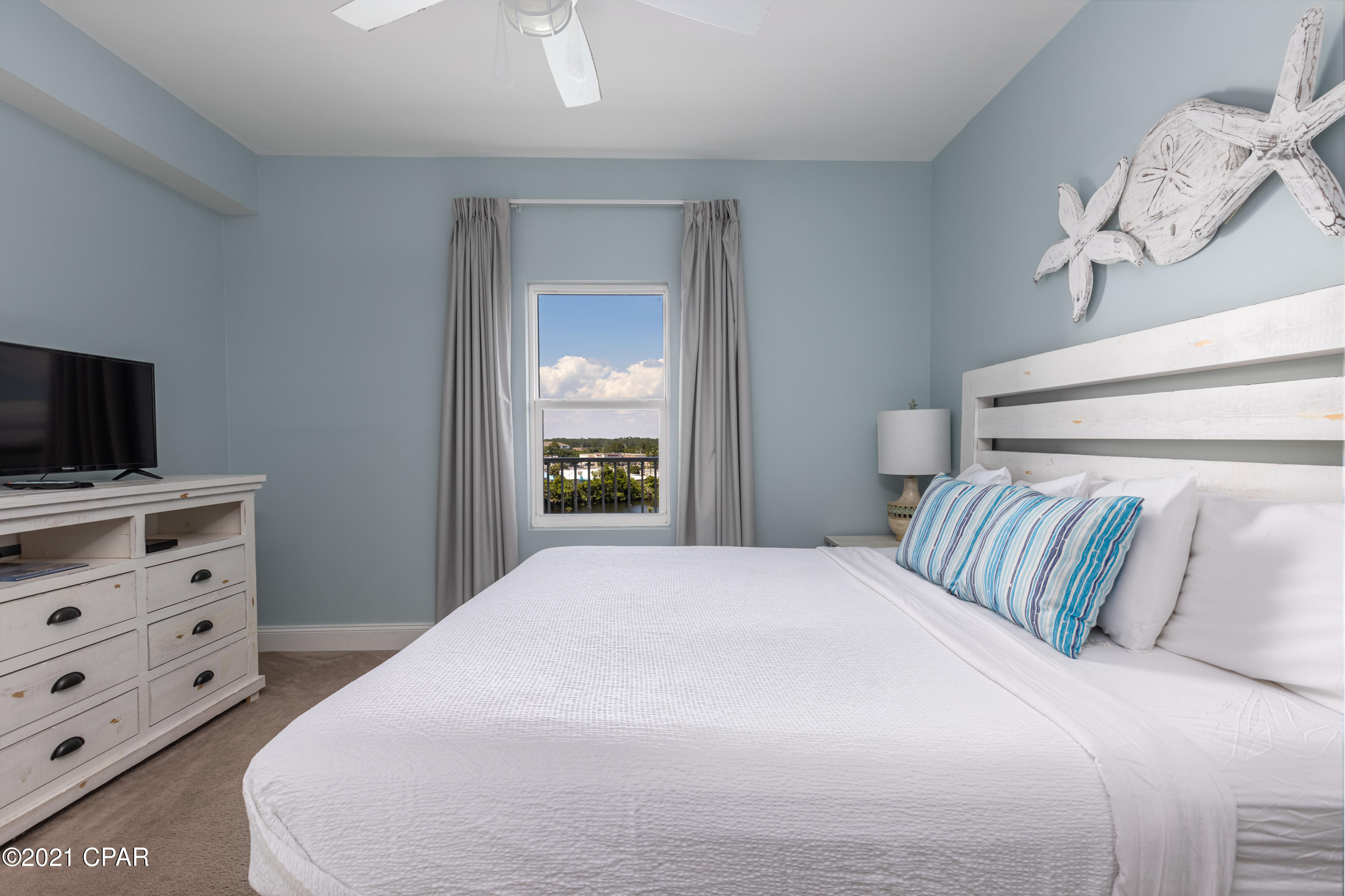 Laketown Wharf - Residential