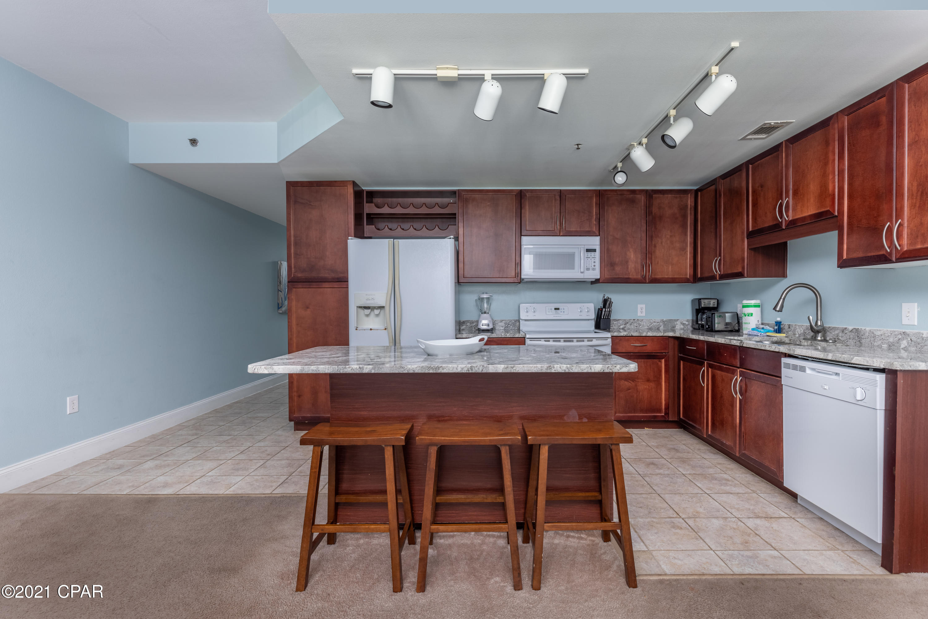 Laketown Wharf - Residential