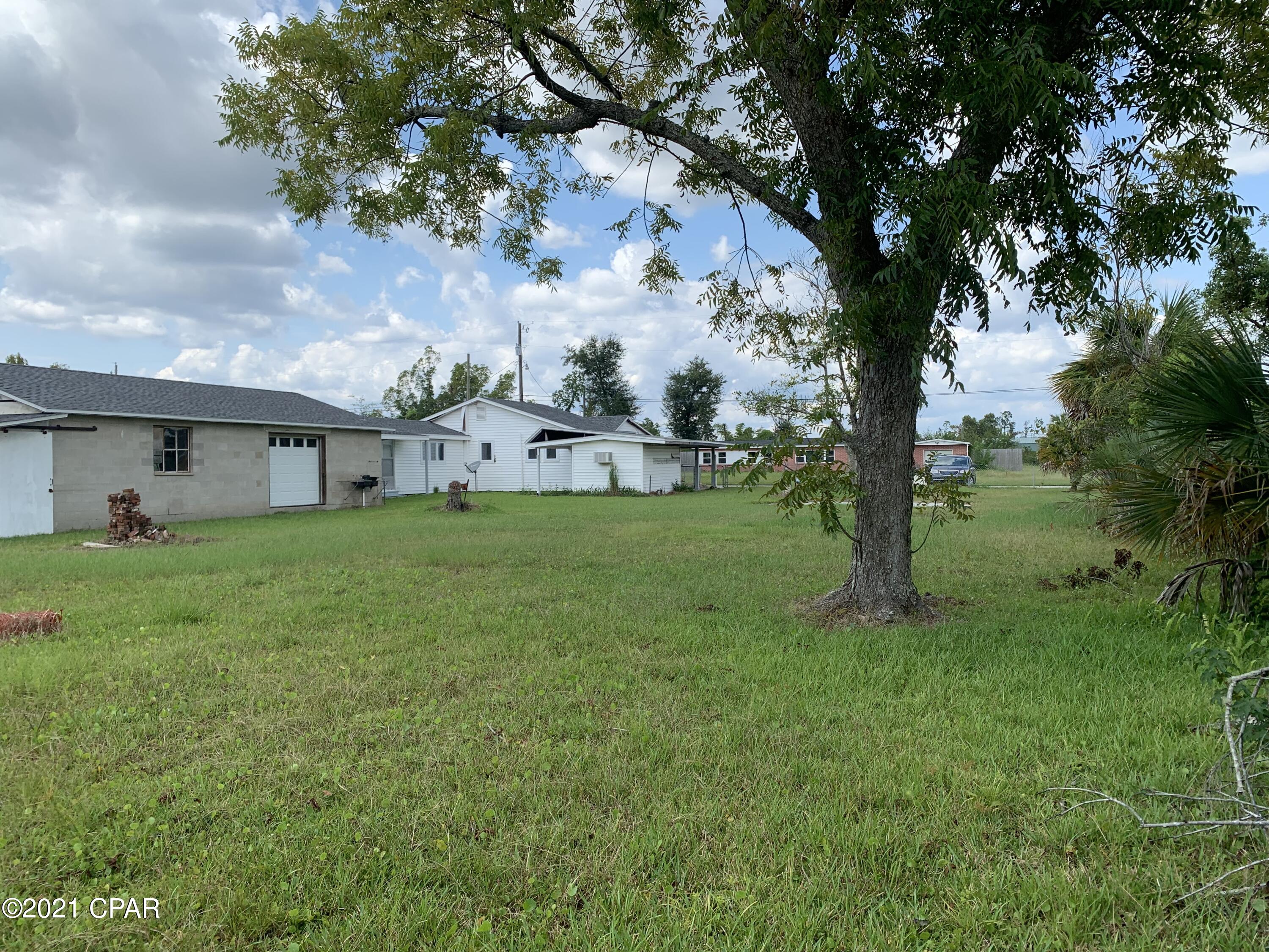 [No Recorded Subdiv] - Residential