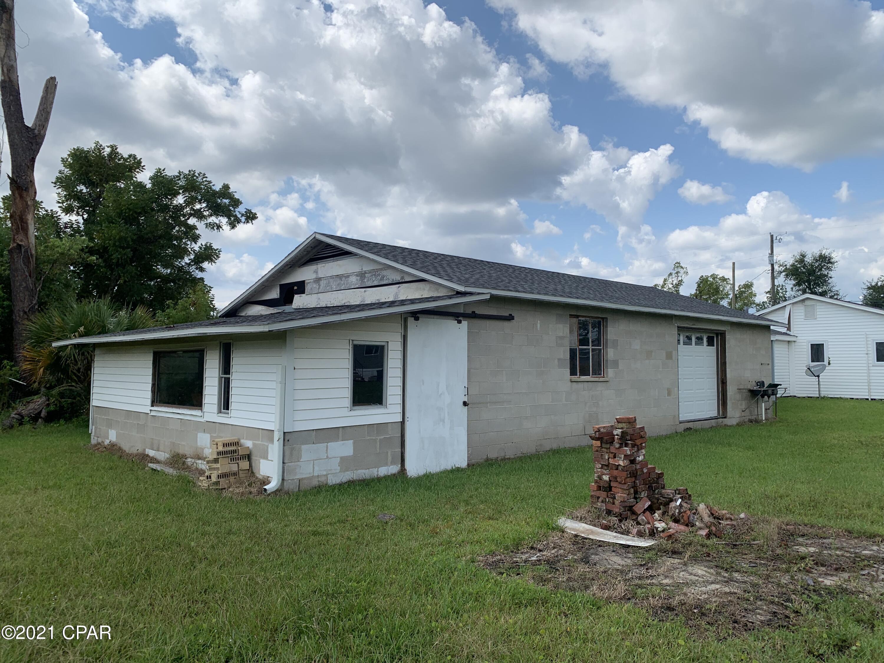 [No Recorded Subdiv] - Residential