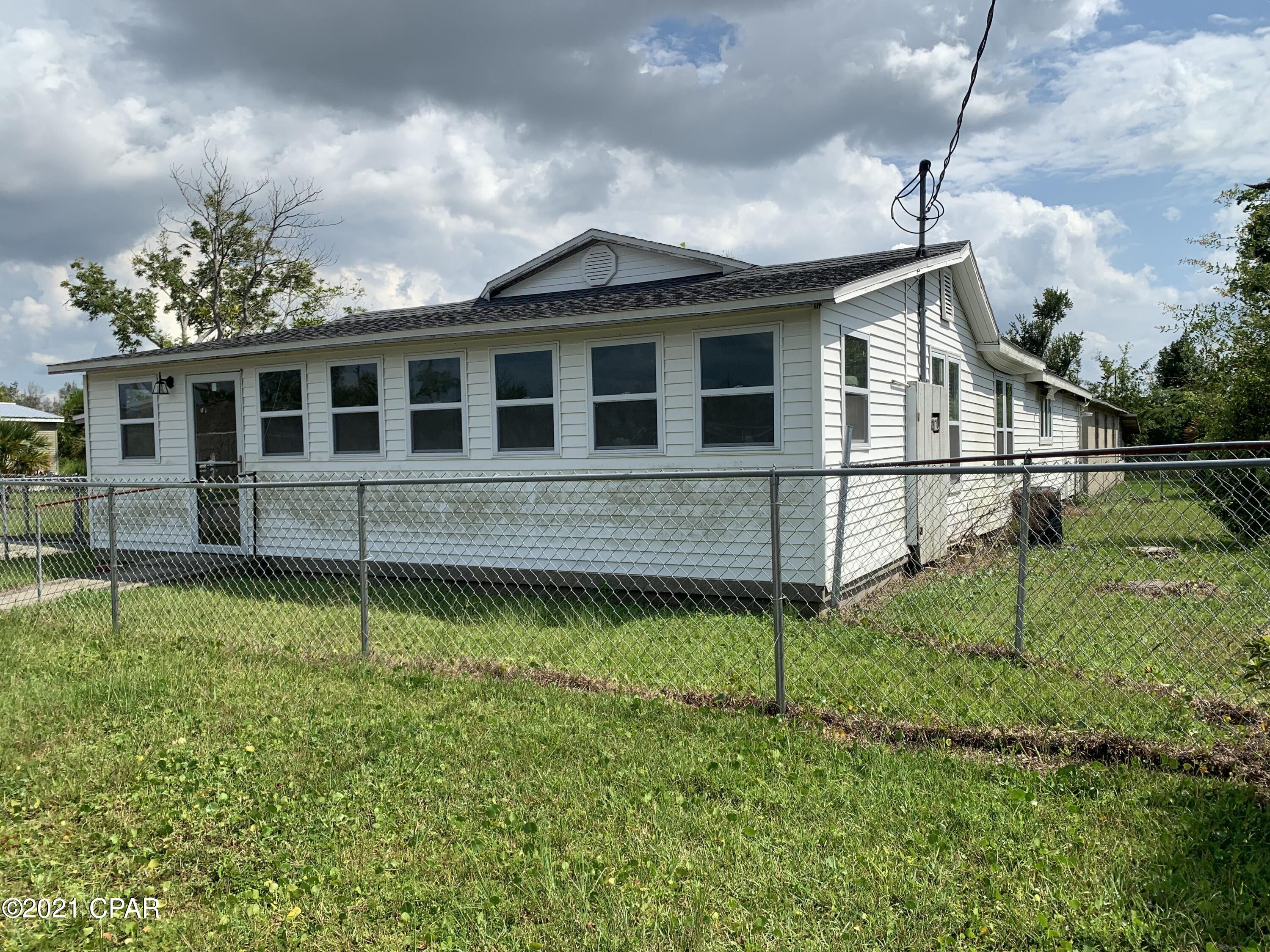 [No Recorded Subdiv] - Residential