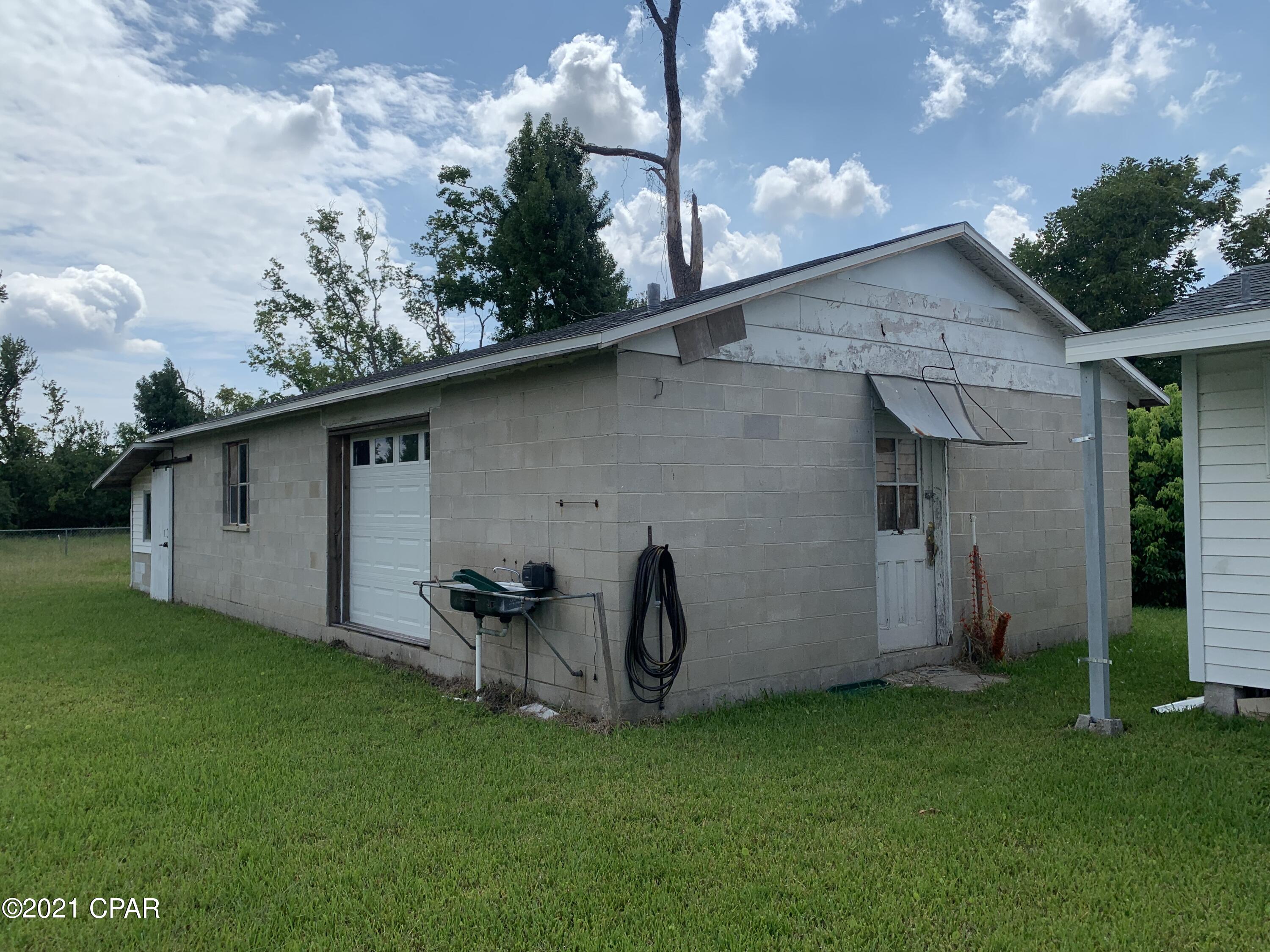 [No Recorded Subdiv] - Residential