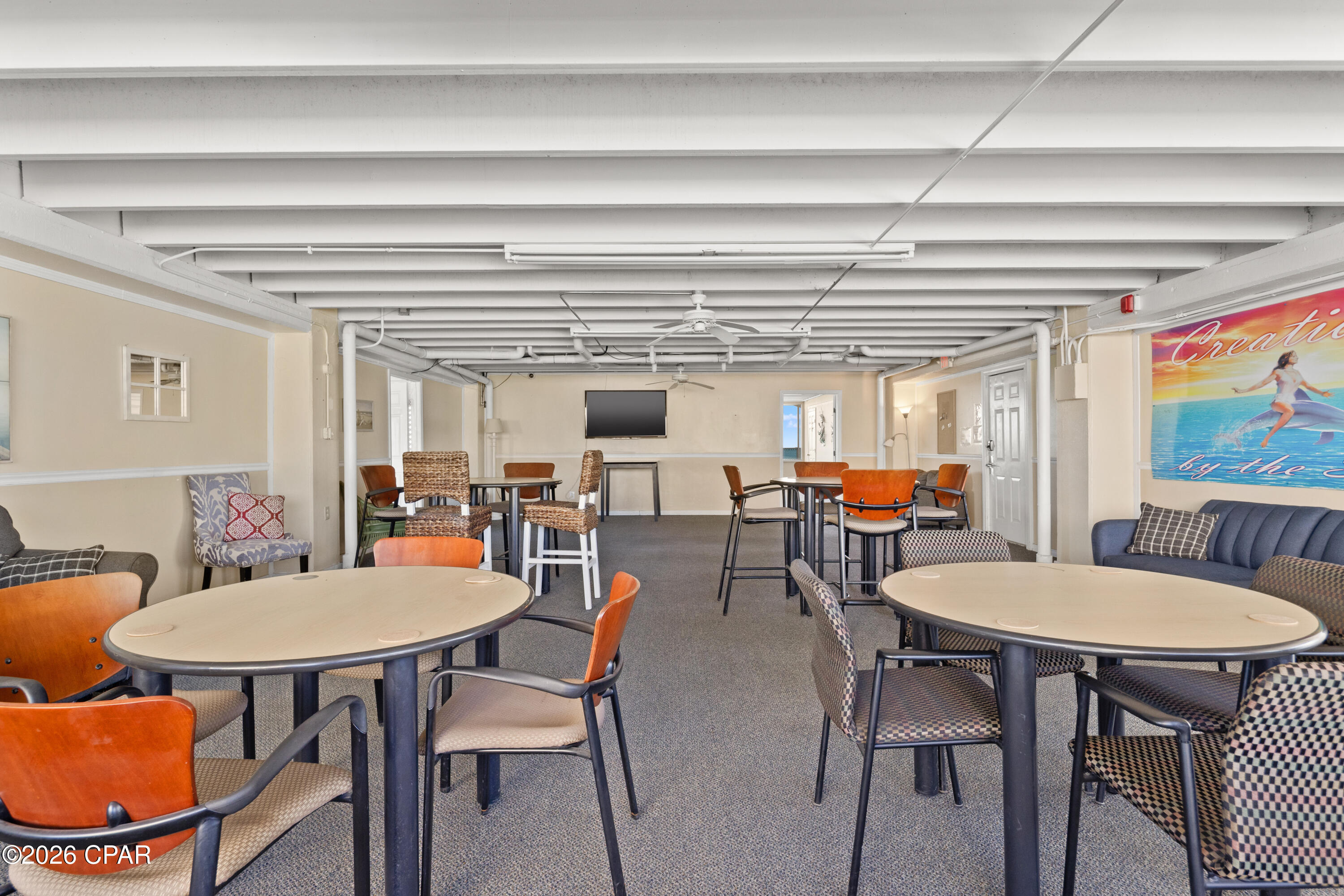 Fontainebleau Terrace - Residential