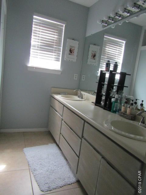 Colony Club Hrbr Ph 3 - Residential Lease