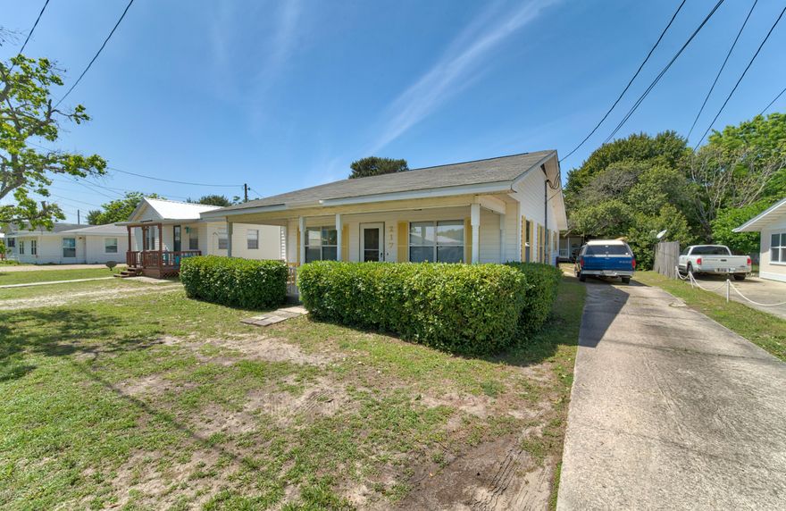 LAGUNA BEACH COTTAGE! This is a feel good beach cottage only 2 blocks to the beach. This is a great property! The cottage has two amazing porches one on the front of home and one off the back the home. Enjoy the smells, sounds of the Gulf while living the local's life style. The Laguna Beach community is a lifestyle of its own not just a location. This golf cart friendly community has its own market, wine cellar, gift shop, oh and the famous Thomas's Donuts (known for their apple fritters and great ice tea). Laguna Beach is located close enough to Pier Park but not in chaos and close to 30A & Carillon Beach. This is a charming property!