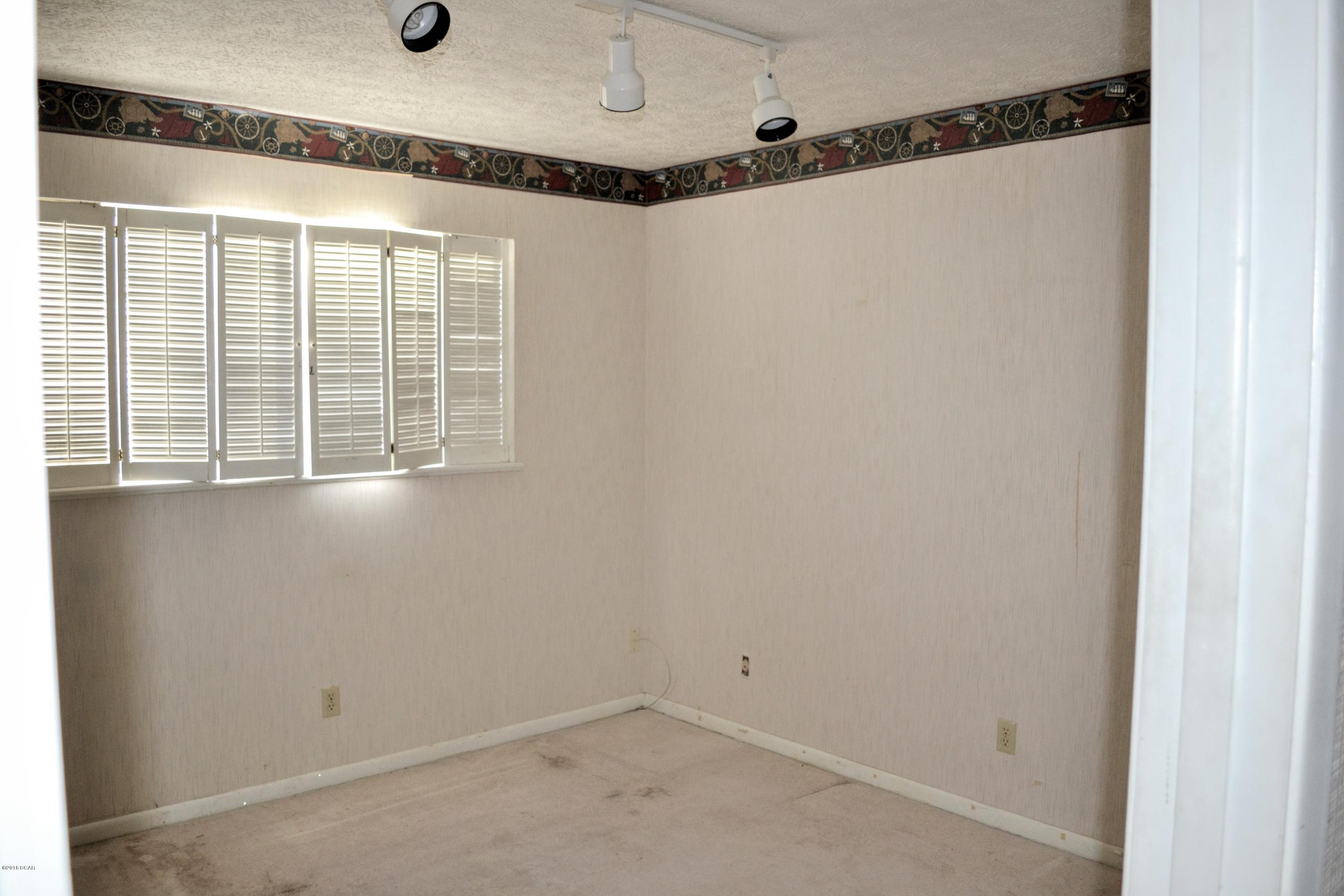 Stanford Place Unit 3 - Residential