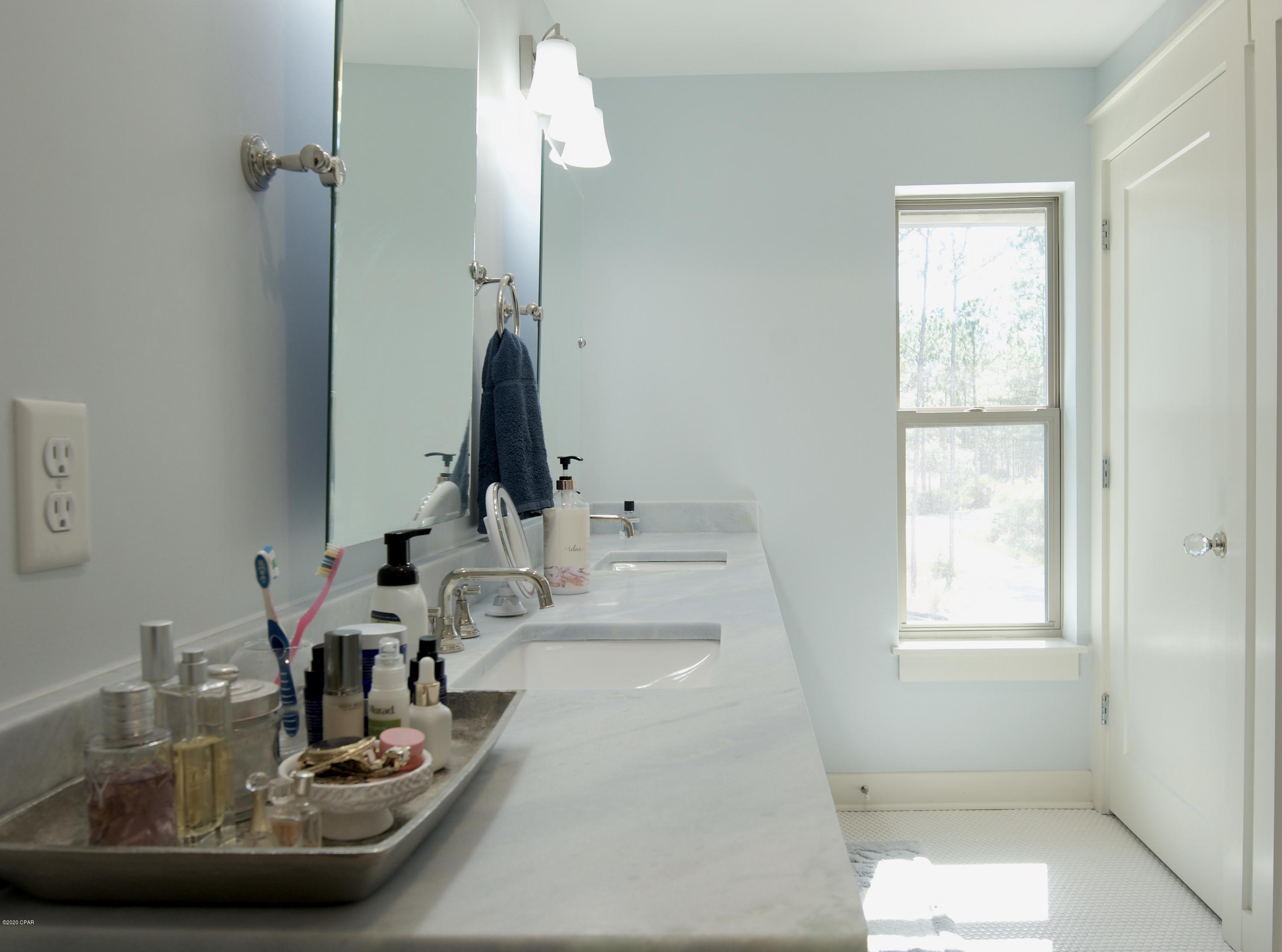 Rivercamps On Crooked Creek - Residential