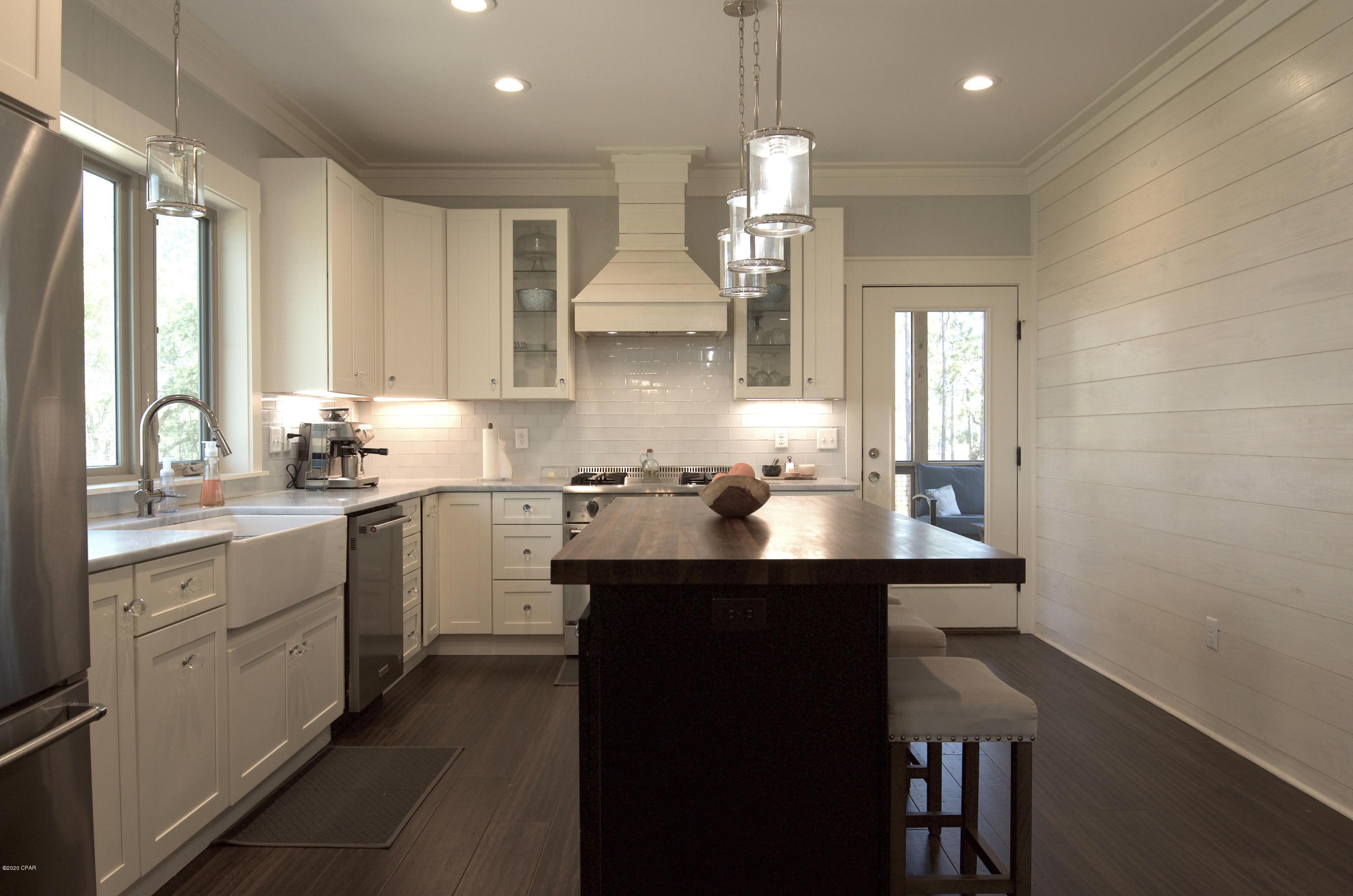 Rivercamps On Crooked Creek - Residential