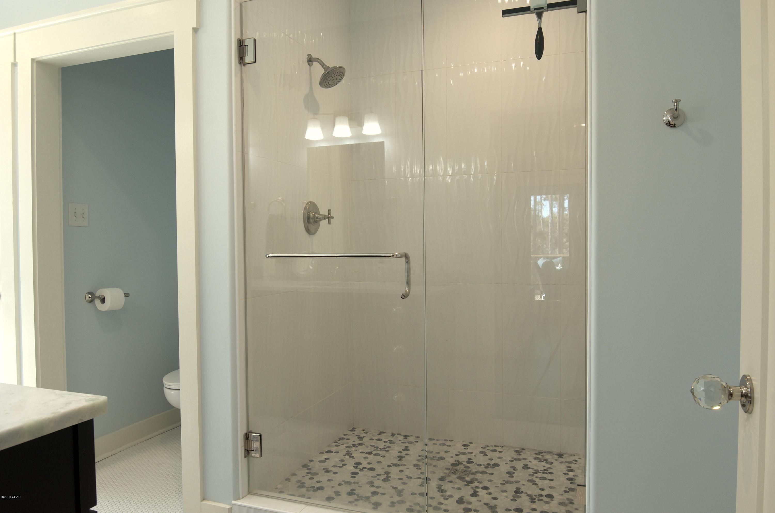 Rivercamps On Crooked Creek - Residential