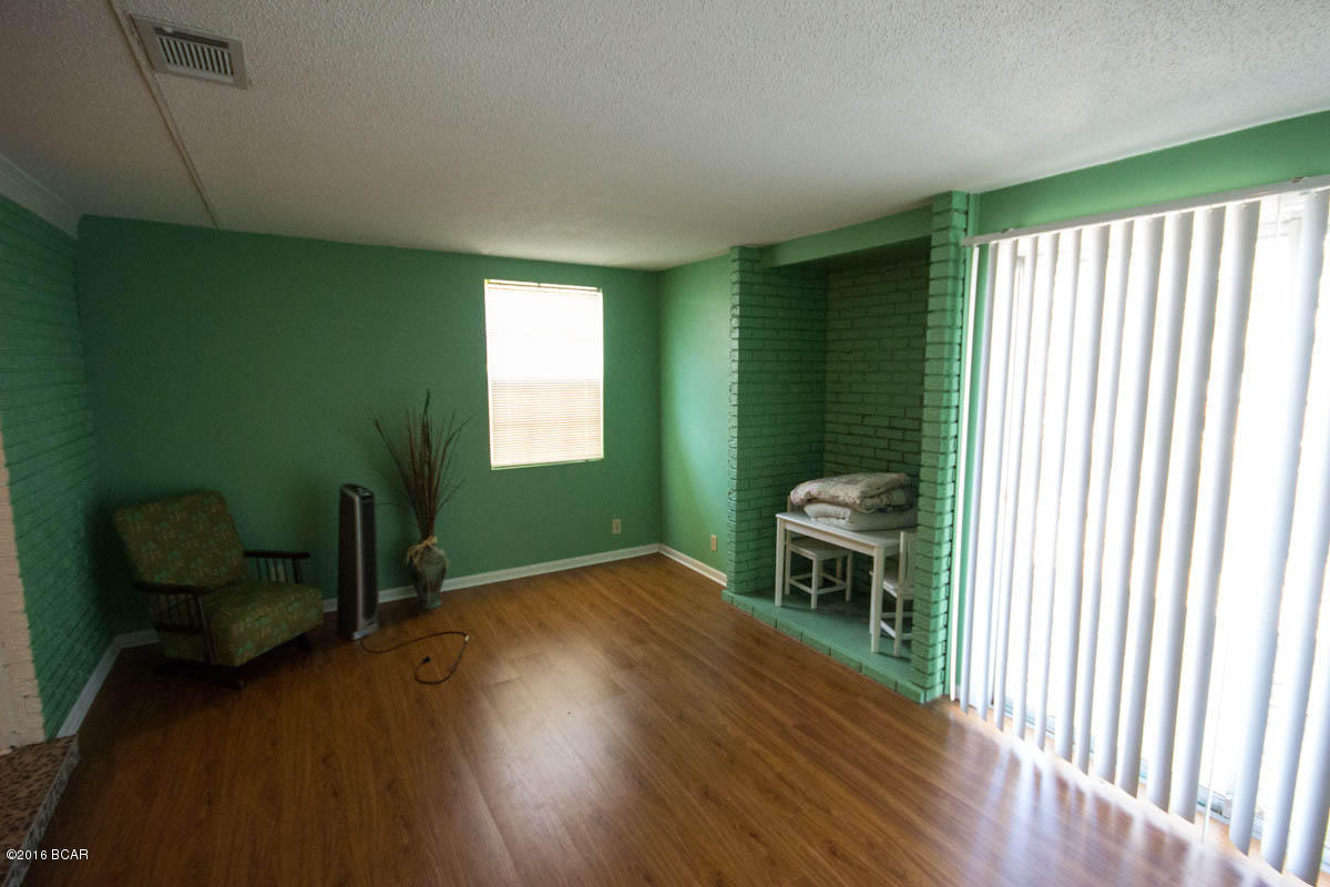 Woodlawn Unit 1 - Residential