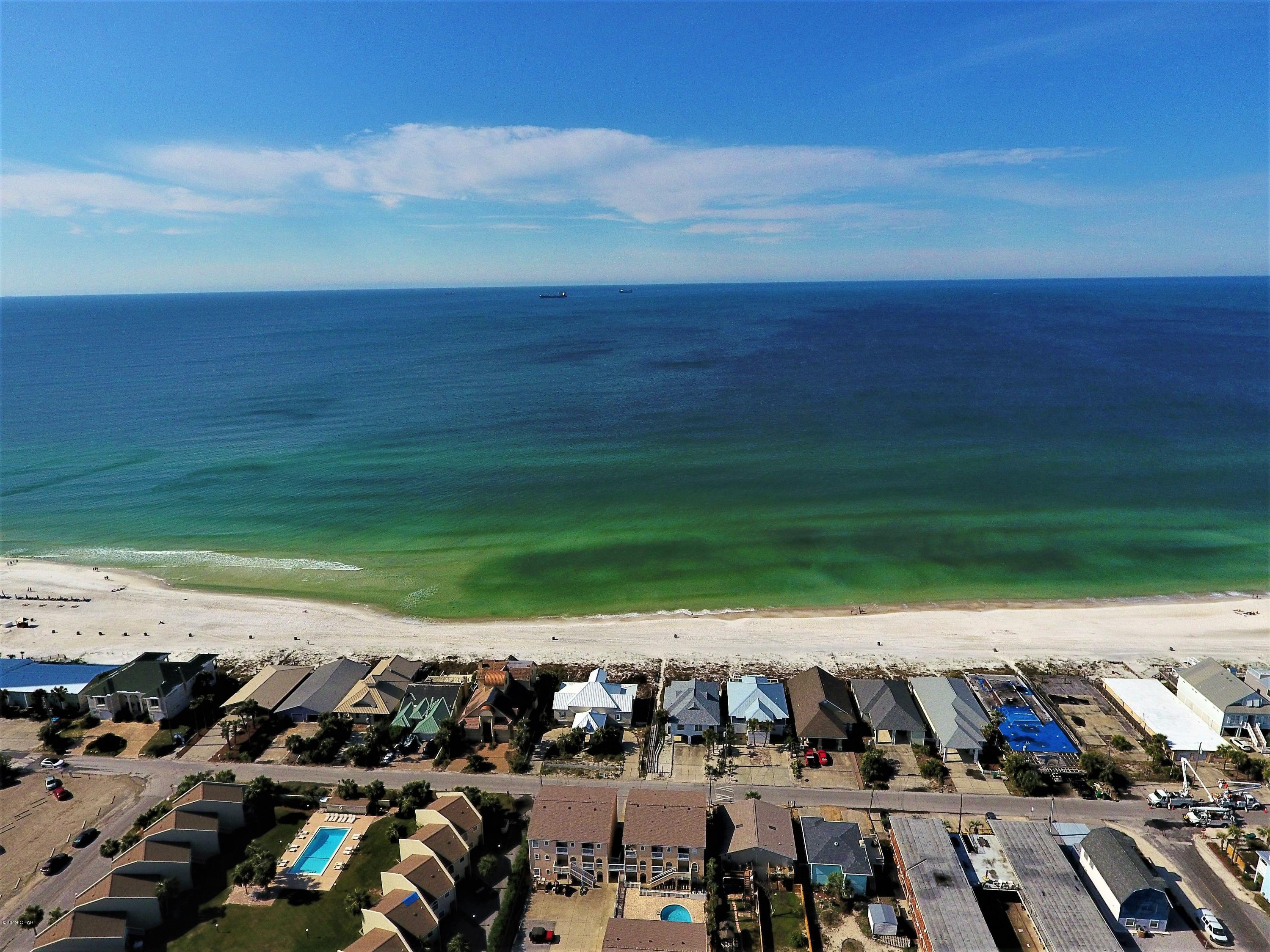 Gulf Lagoon Beach - Residential