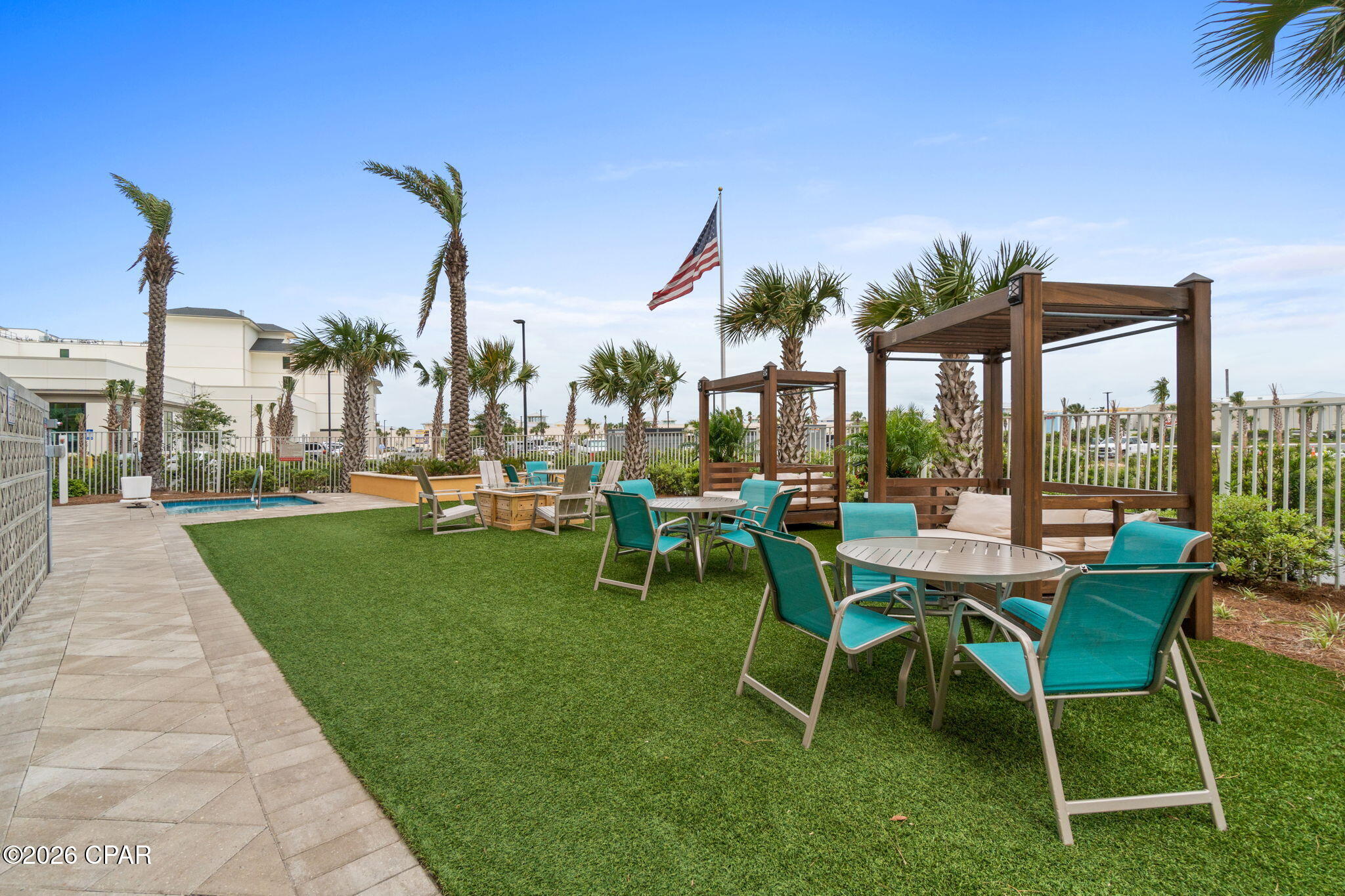 Calypso Towers III - Residential