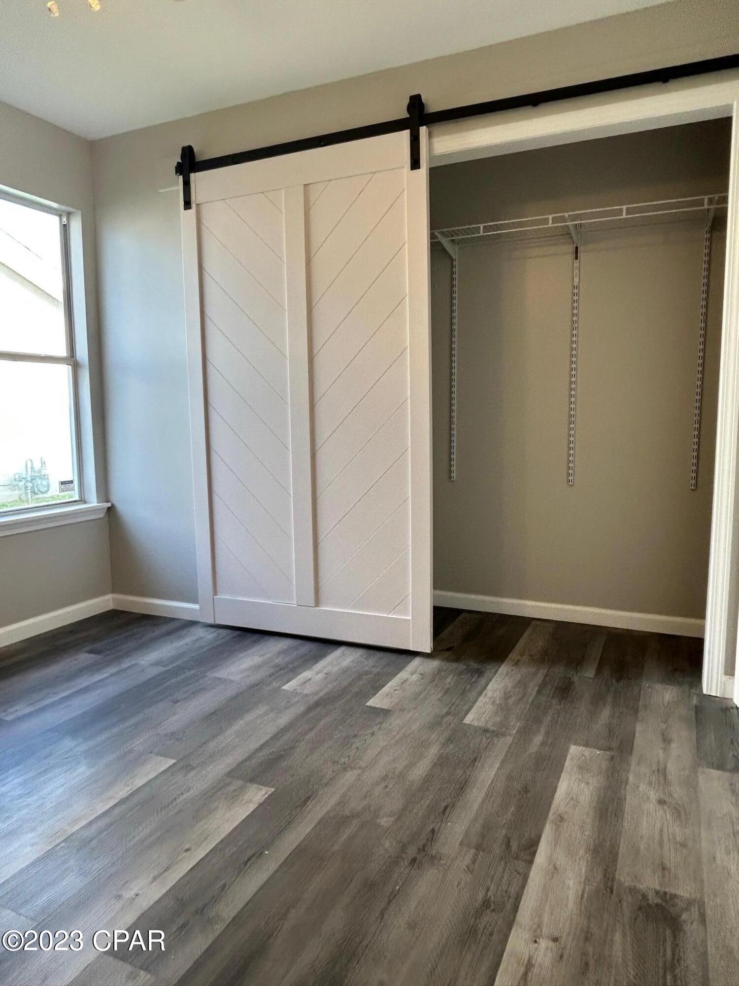 Pine Tree Place Unit 1 - Residential