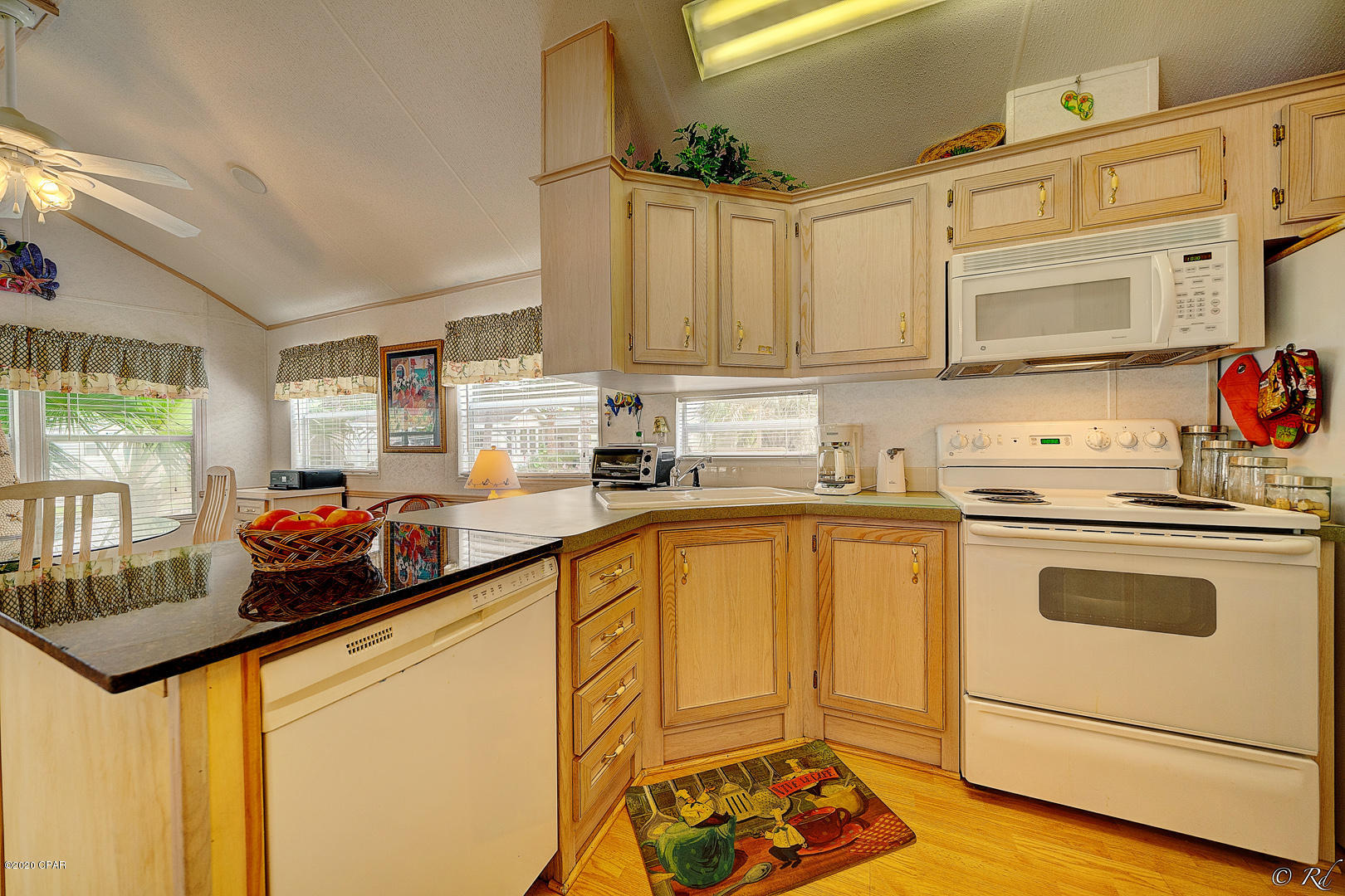 Emerald Pointe Resort - Residential