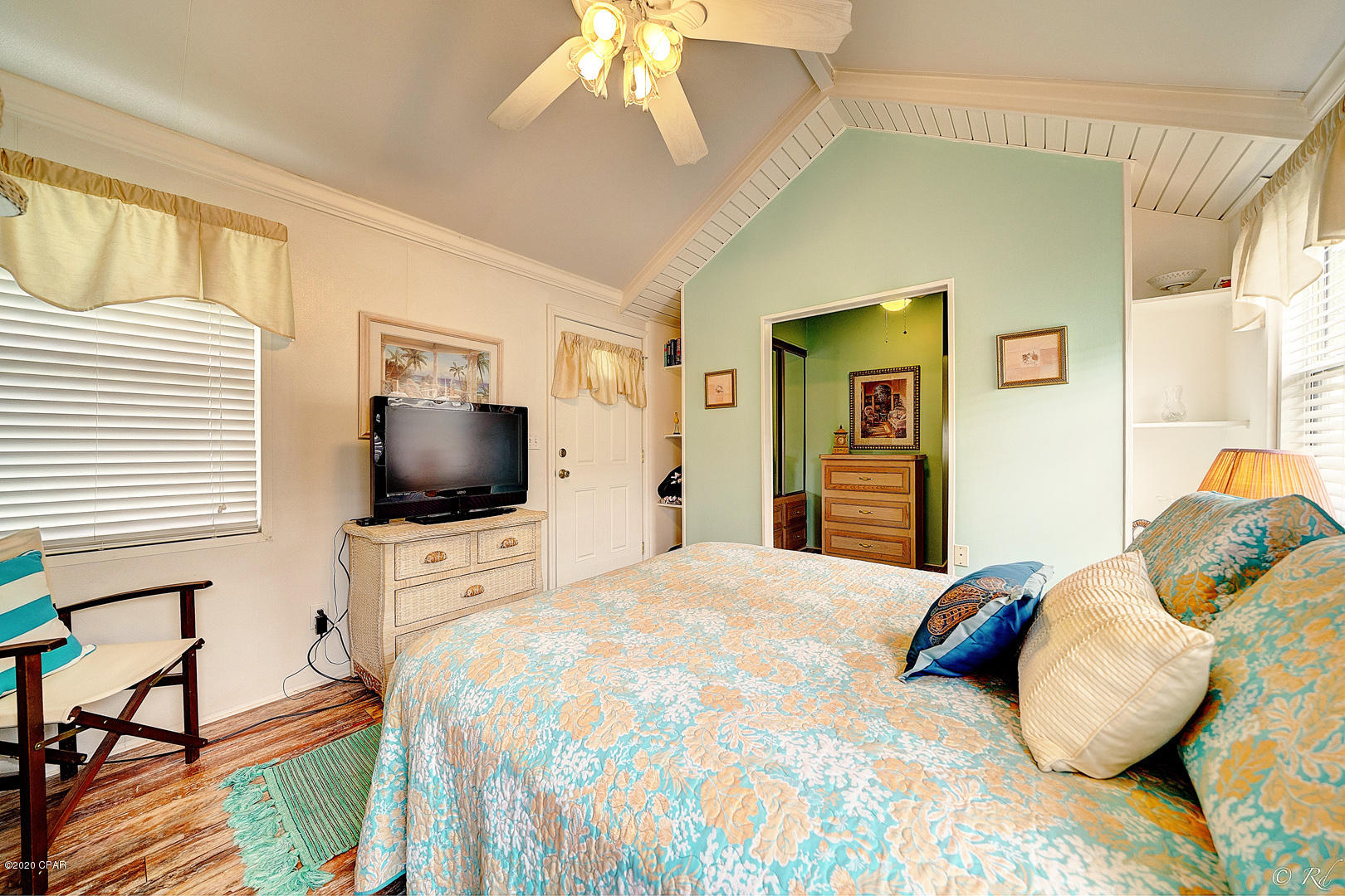 Emerald Pointe Resort - Residential