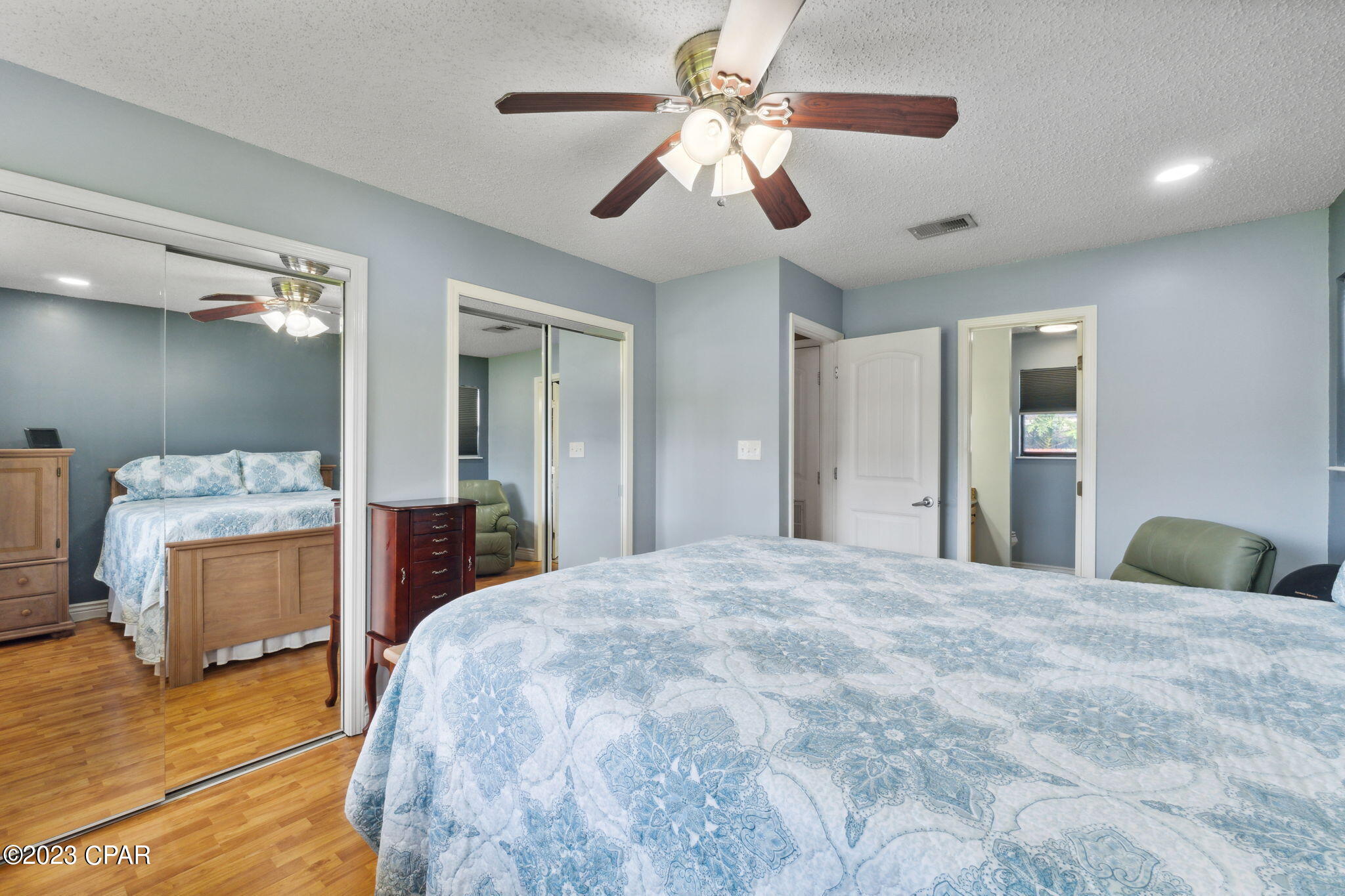 North Lagoon Oaks - Residential