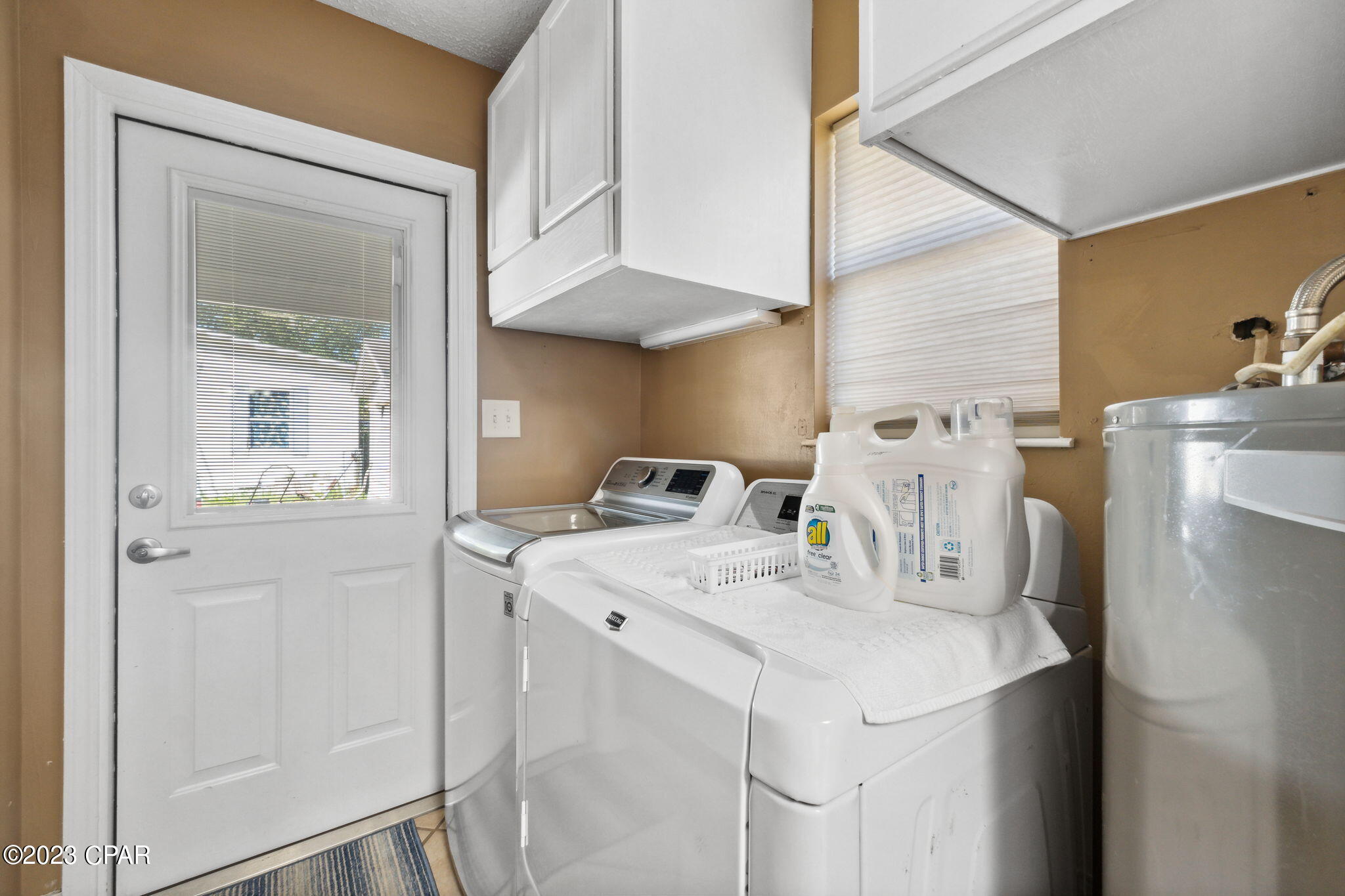 North Lagoon Oaks - Residential