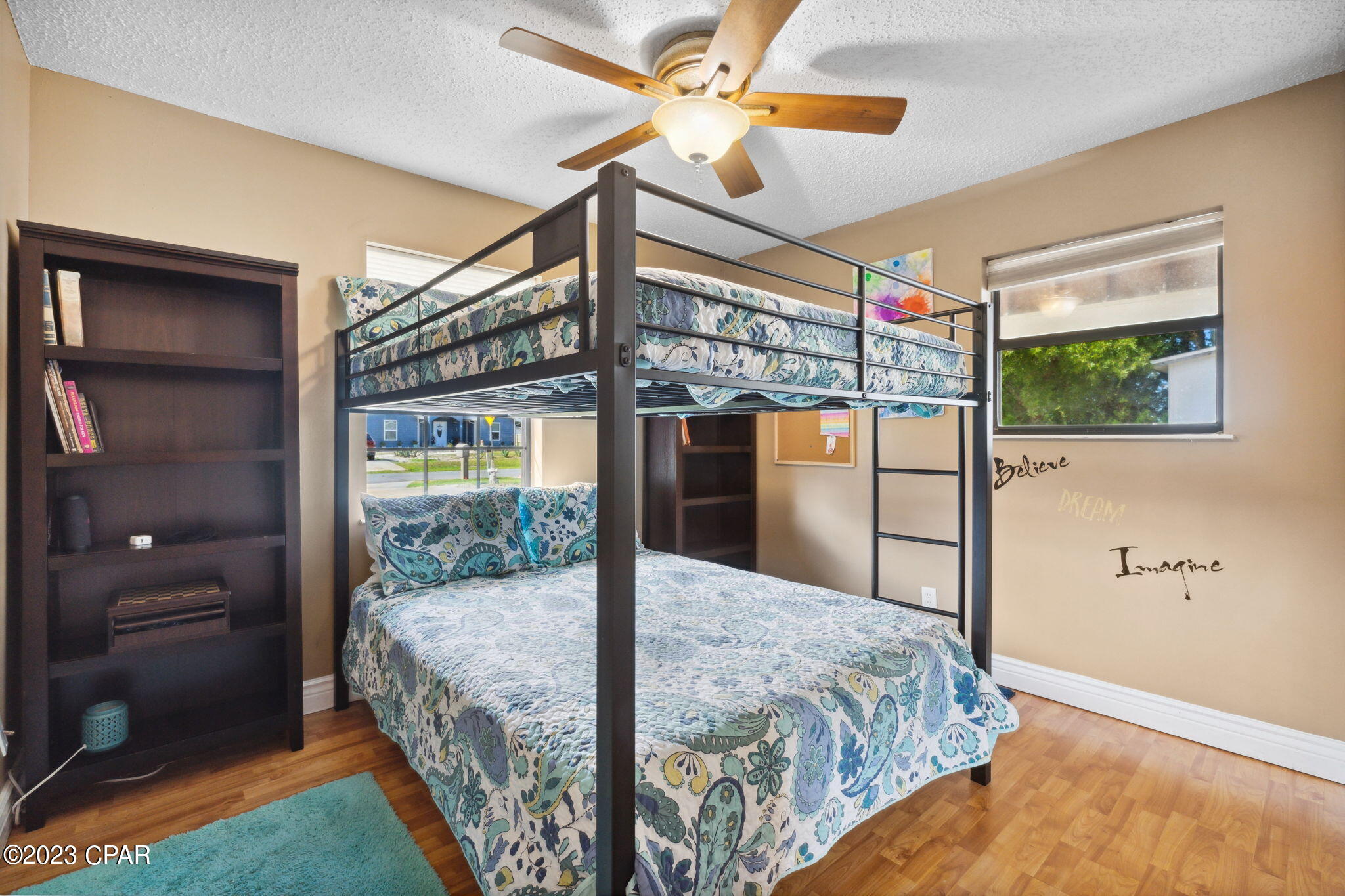 North Lagoon Oaks - Residential