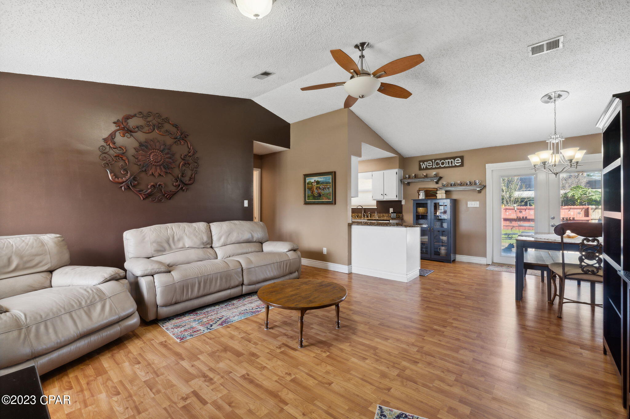 North Lagoon Oaks - Residential