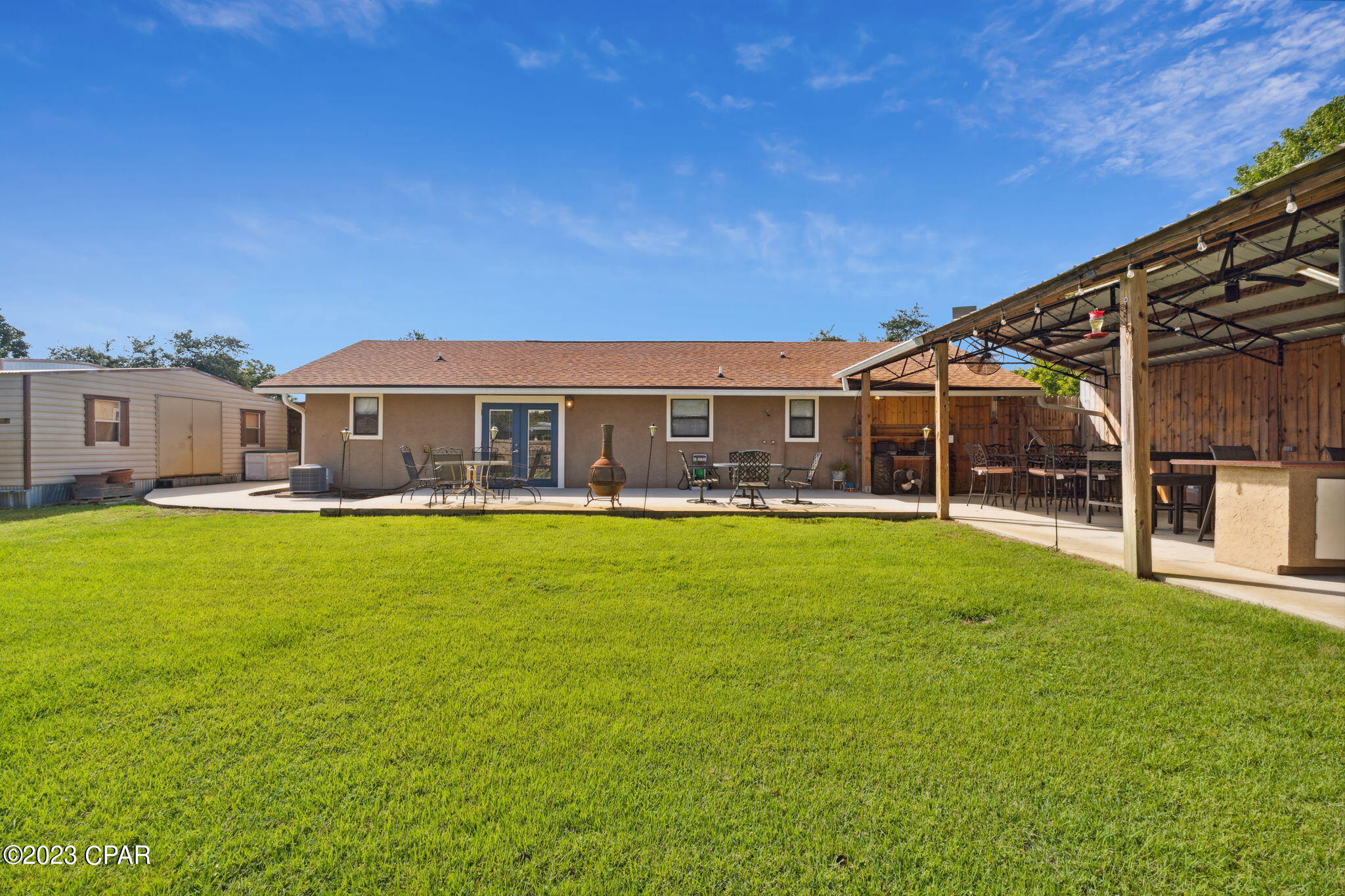 North Lagoon Oaks - Residential