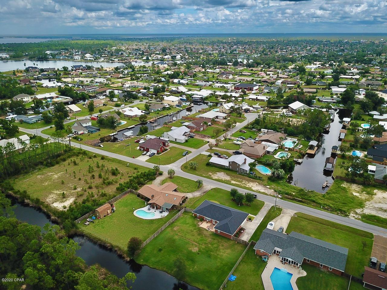 Baywood Shores Est Unit 3 - Residential