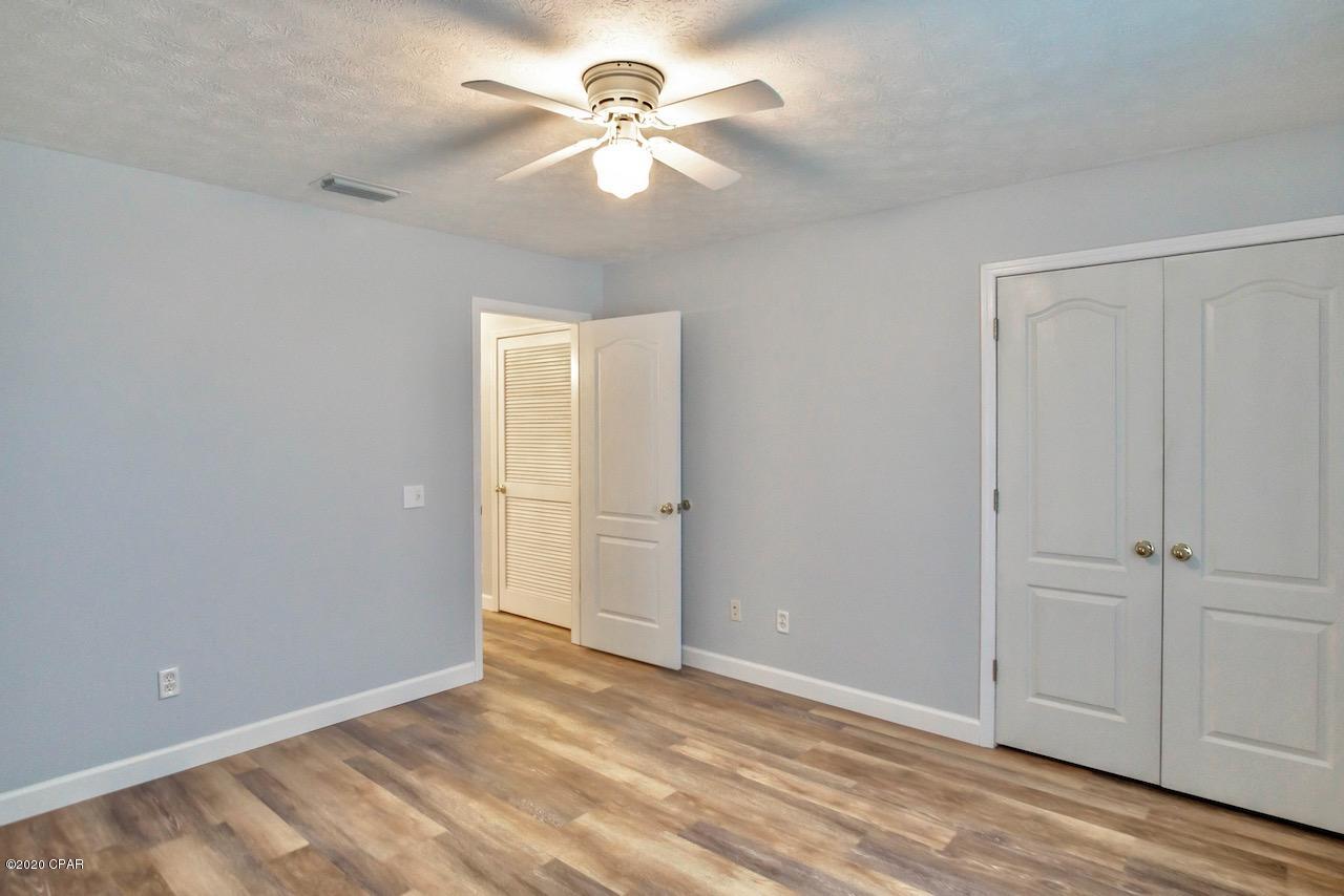 Baywood Shores Est Unit 3 - Residential