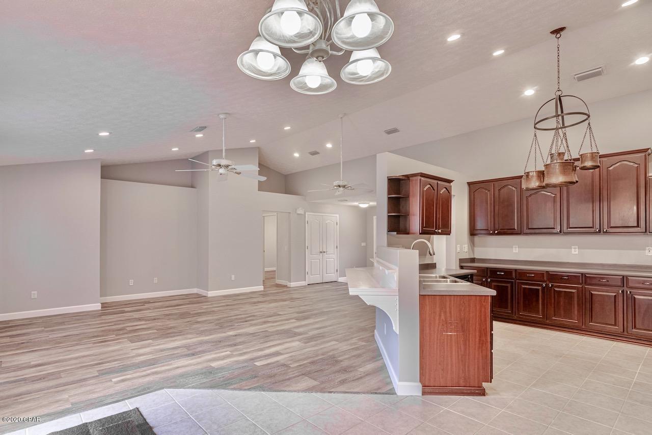 Baywood Shores Est Unit 3 - Residential