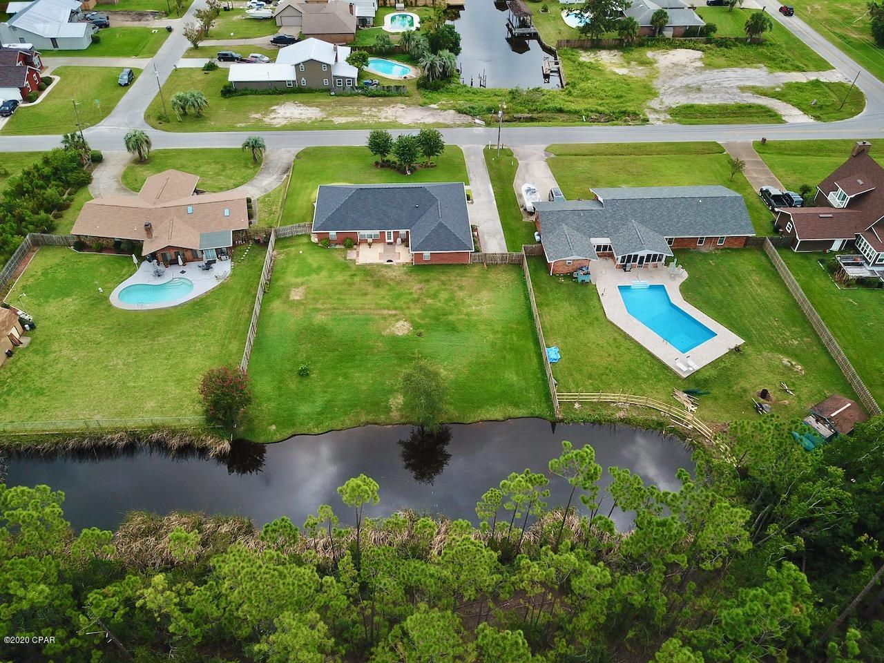 Baywood Shores Est Unit 3 - Residential