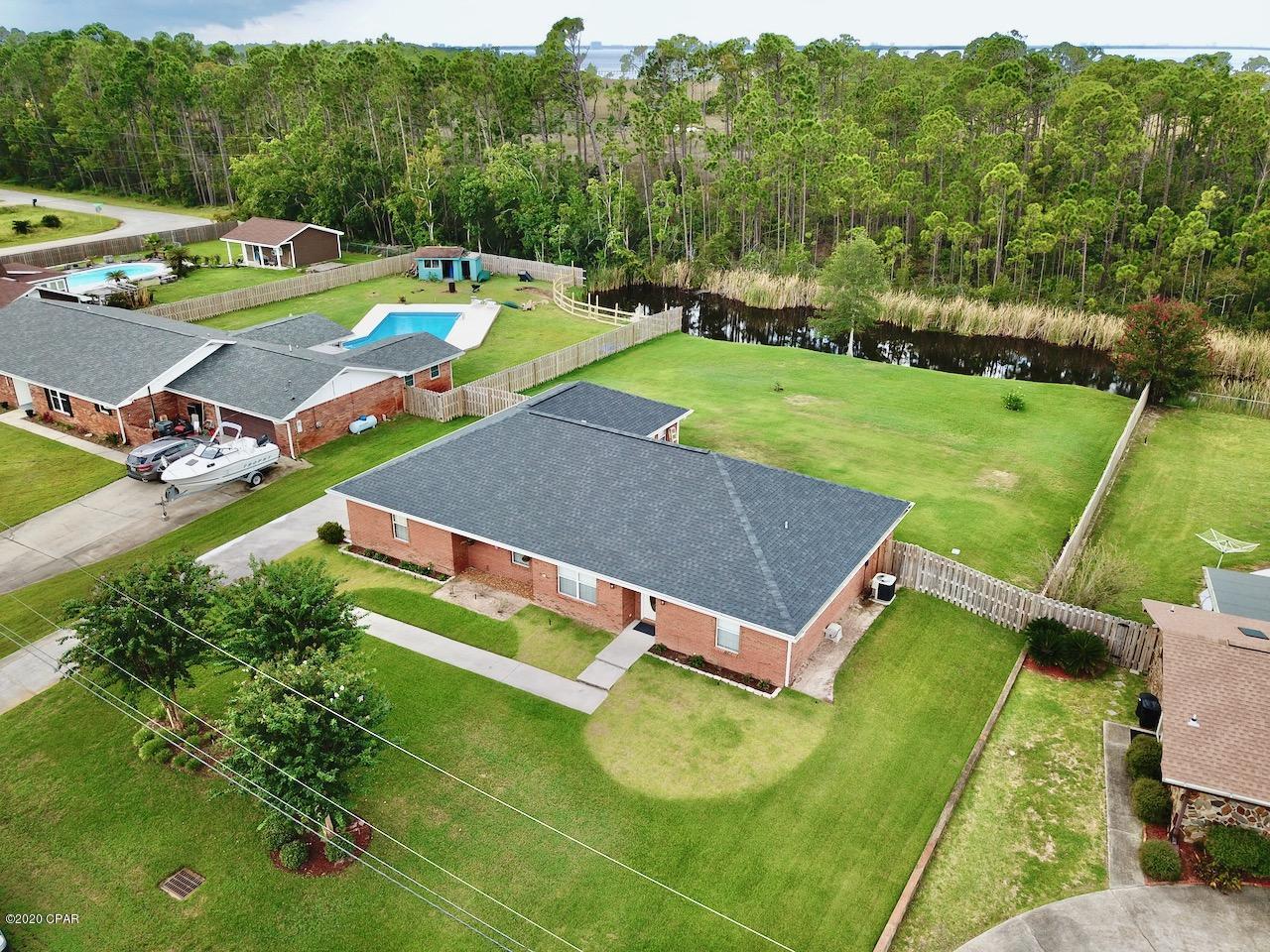 Baywood Shores Est Unit 3 - Residential