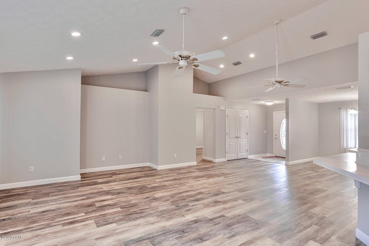 Baywood Shores Est Unit 3 - Residential