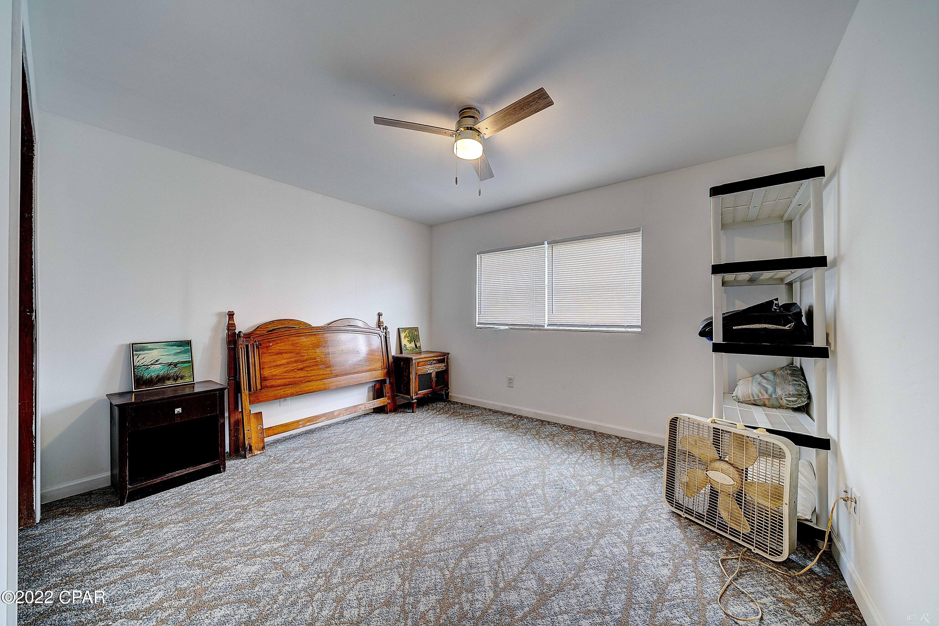 Parkway Manor - Residential