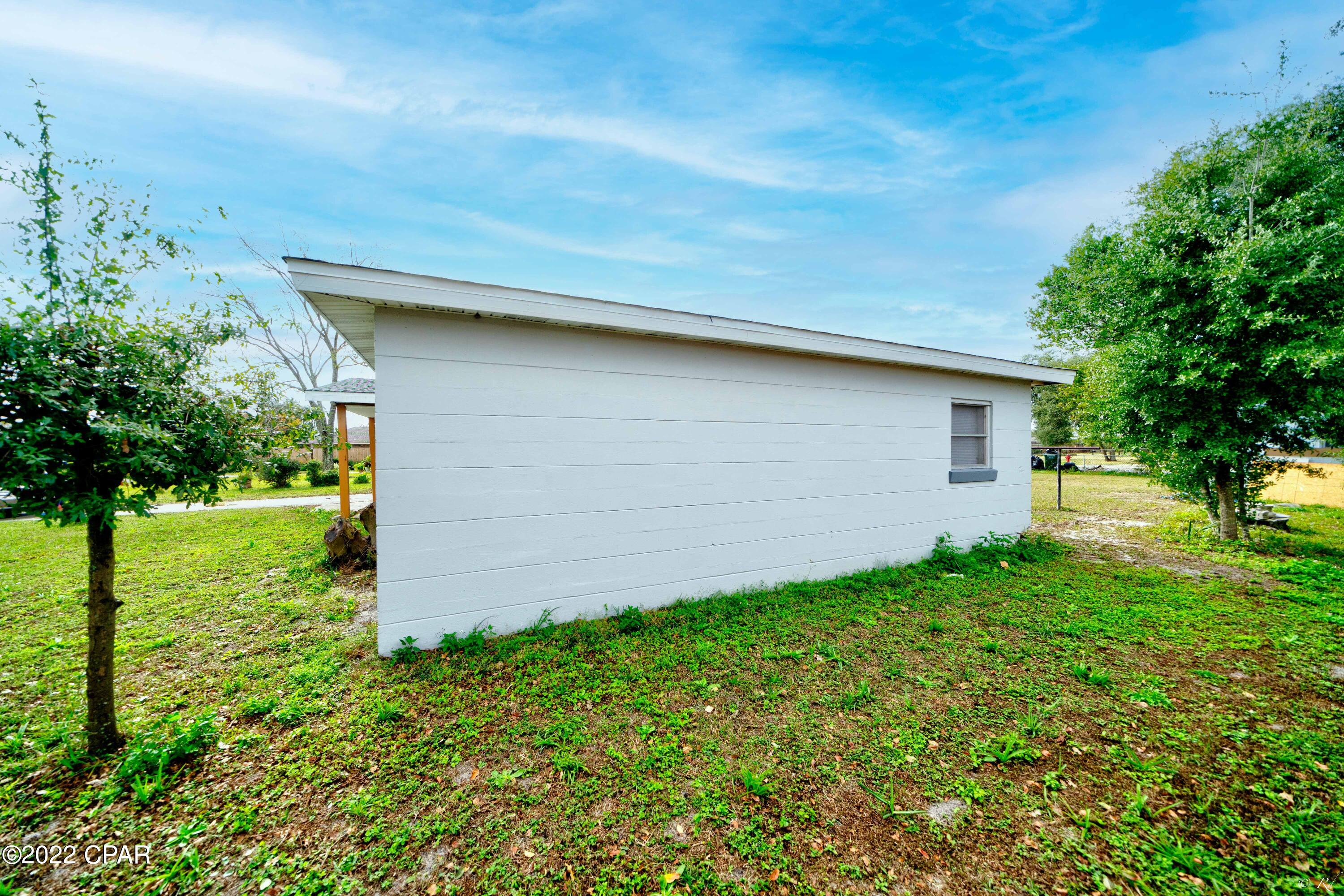 Parkway Manor - Residential