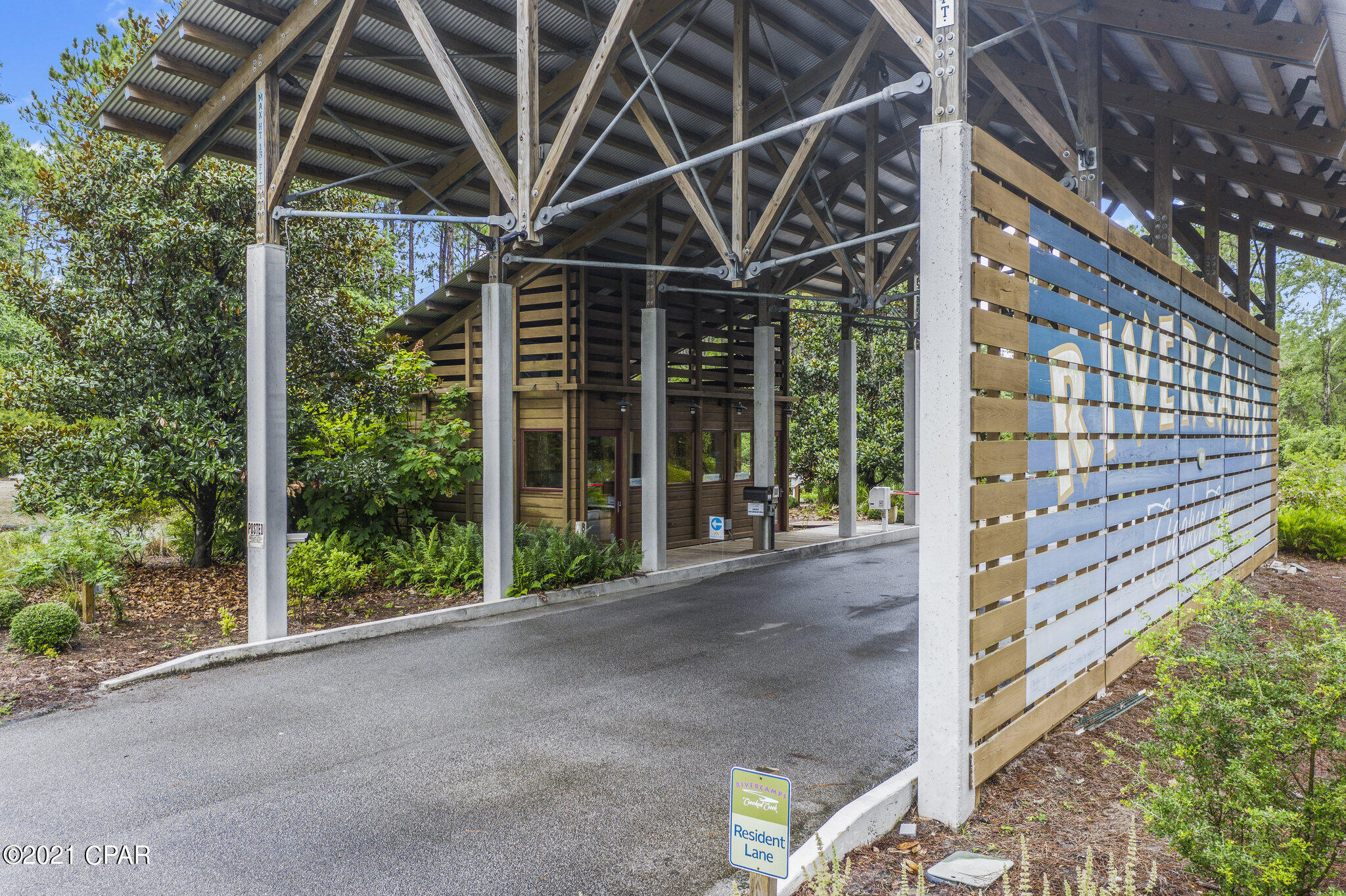 Rivercamps On Crooked Creek - Land