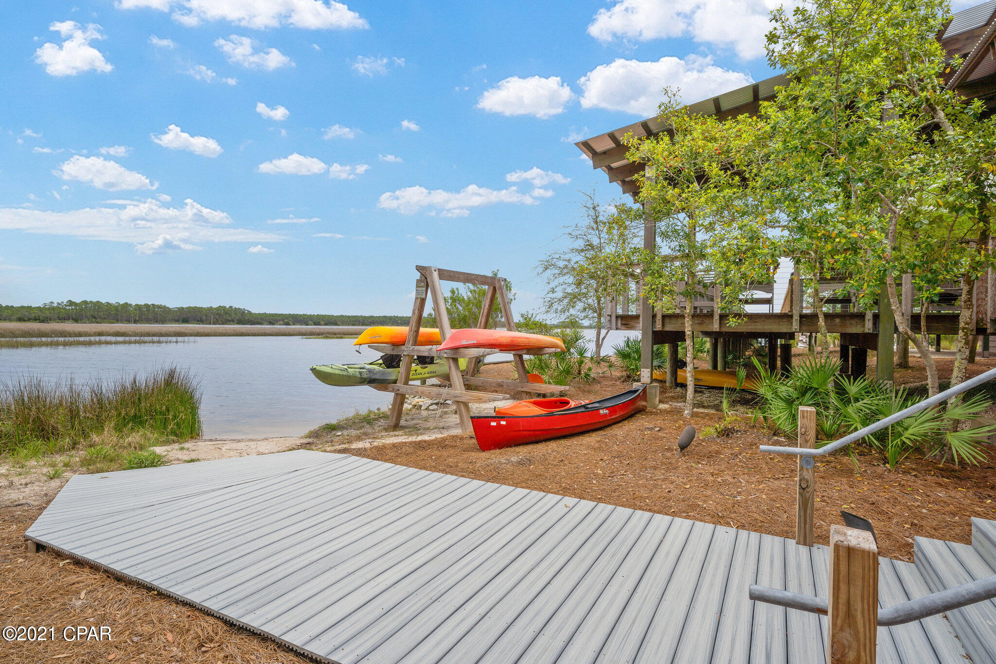 Rivercamps On Crooked Creek - Land