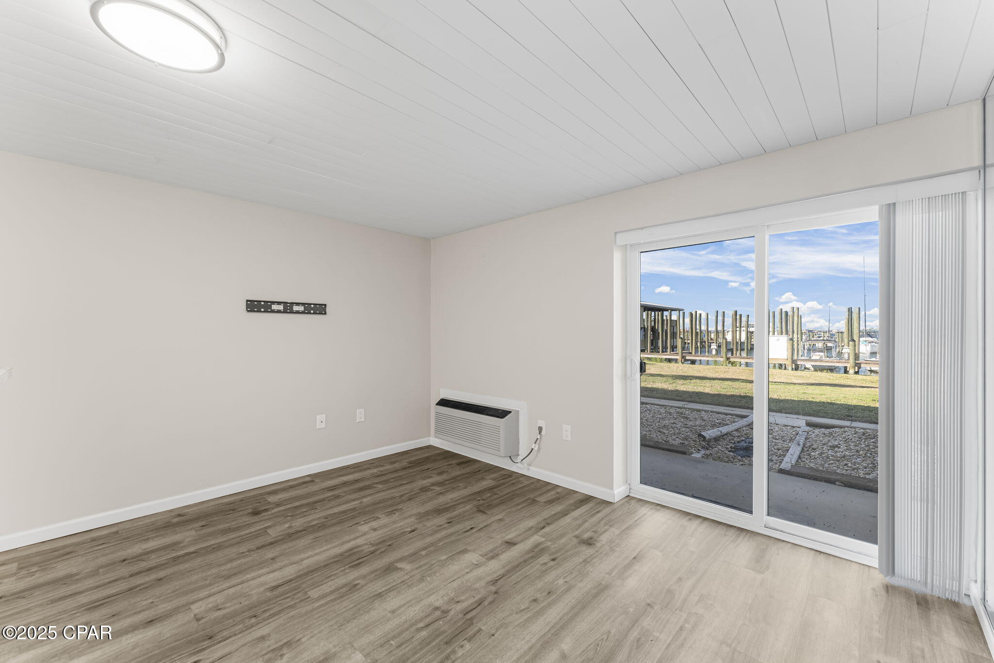 Sun Harbor Condo - Residential