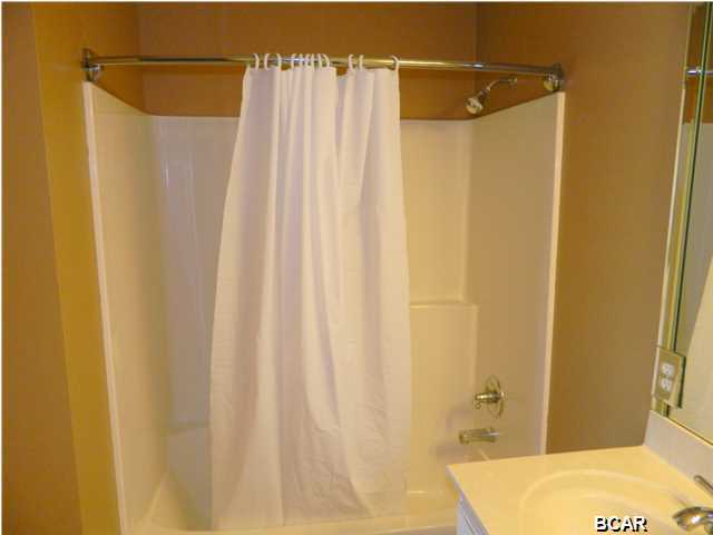 Mowat Highlands Ph XI - Residential Lease