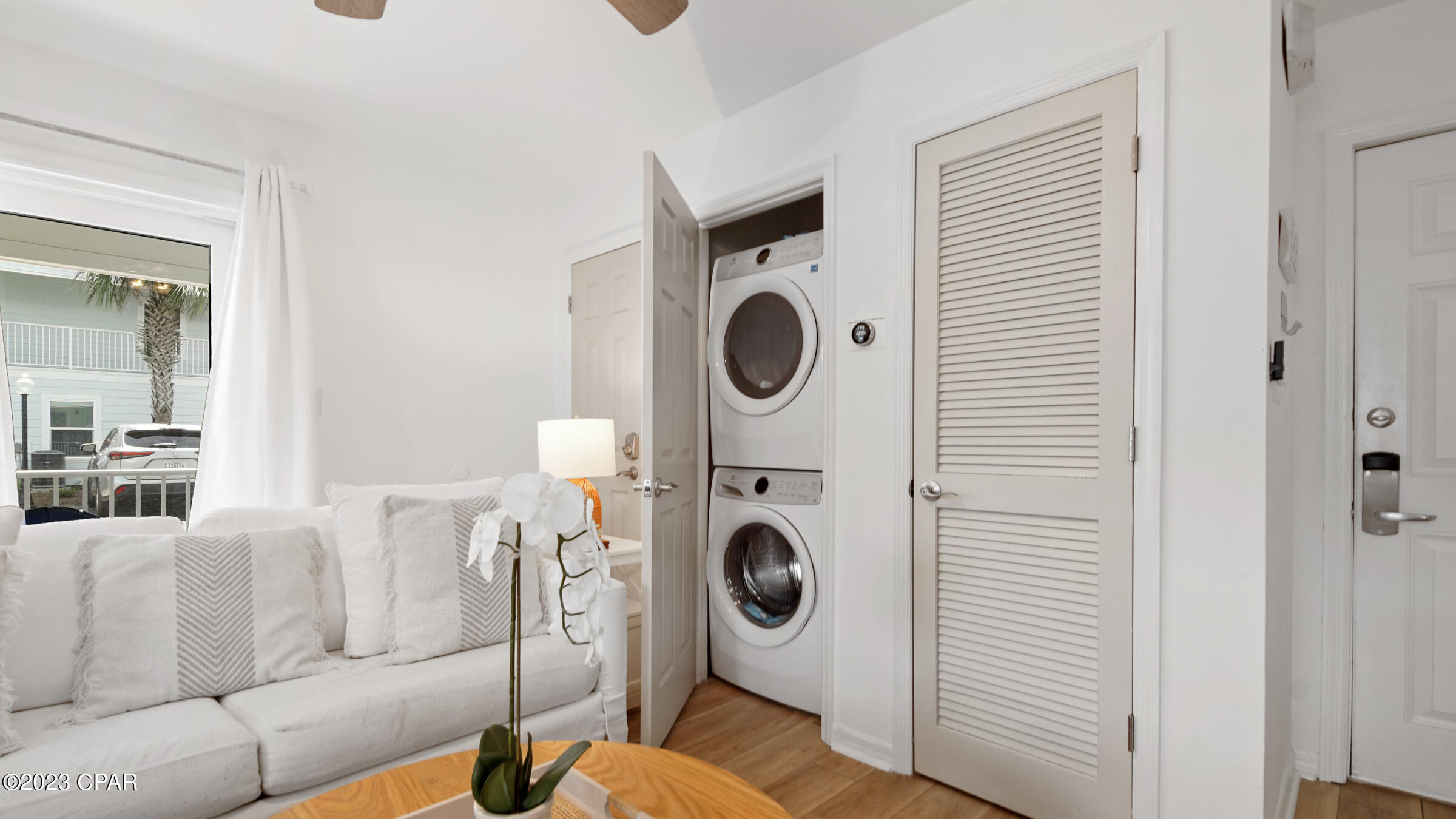 Beachside Villas Condo - Residential