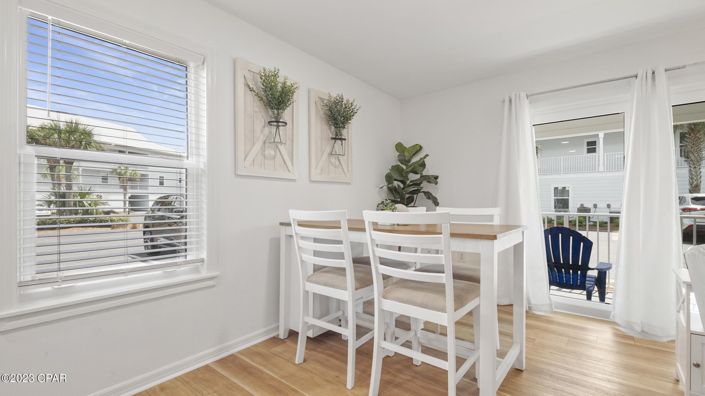 Beachside Villas Condo - Residential