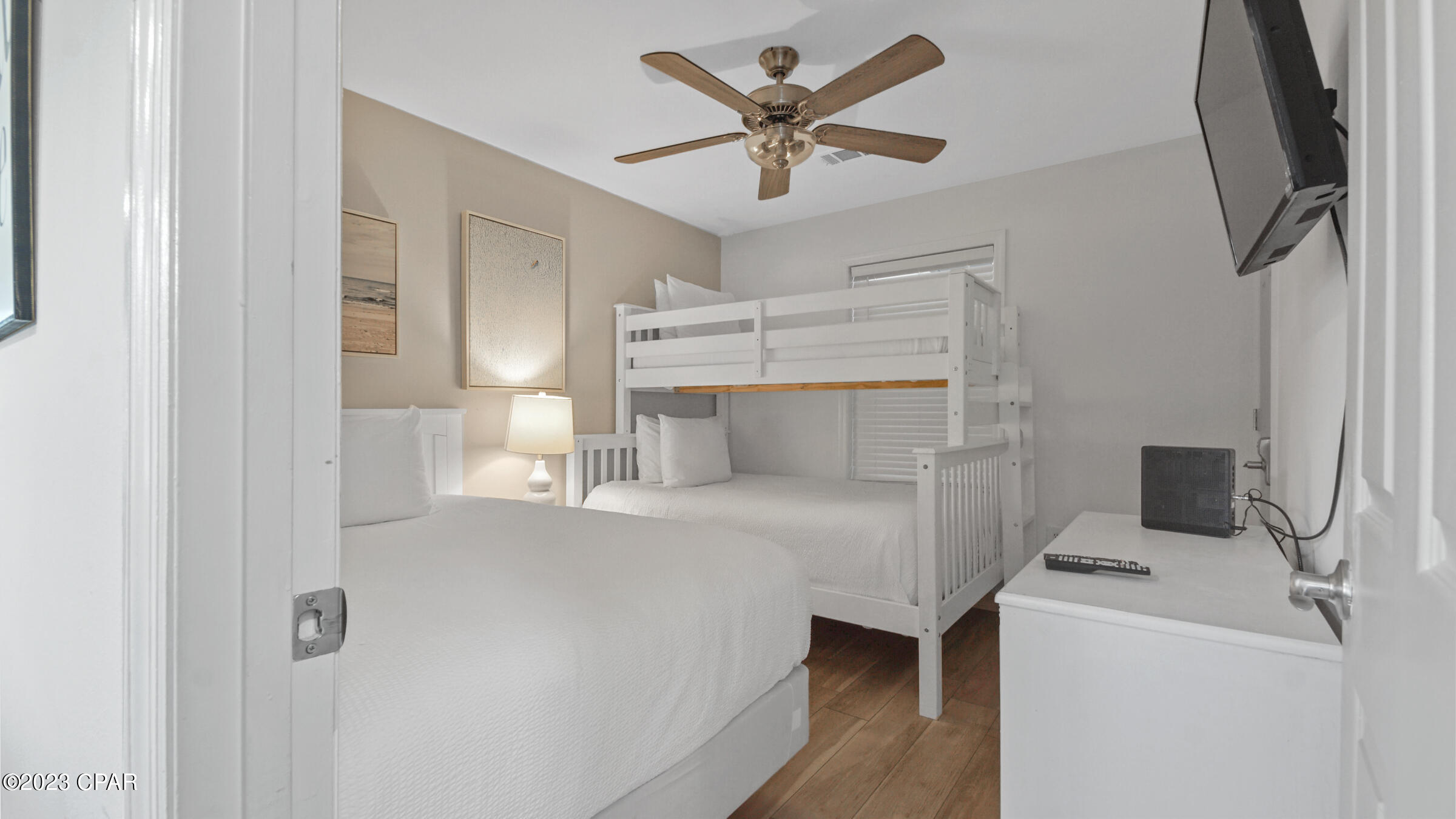 Beachside Villas Condo - Residential