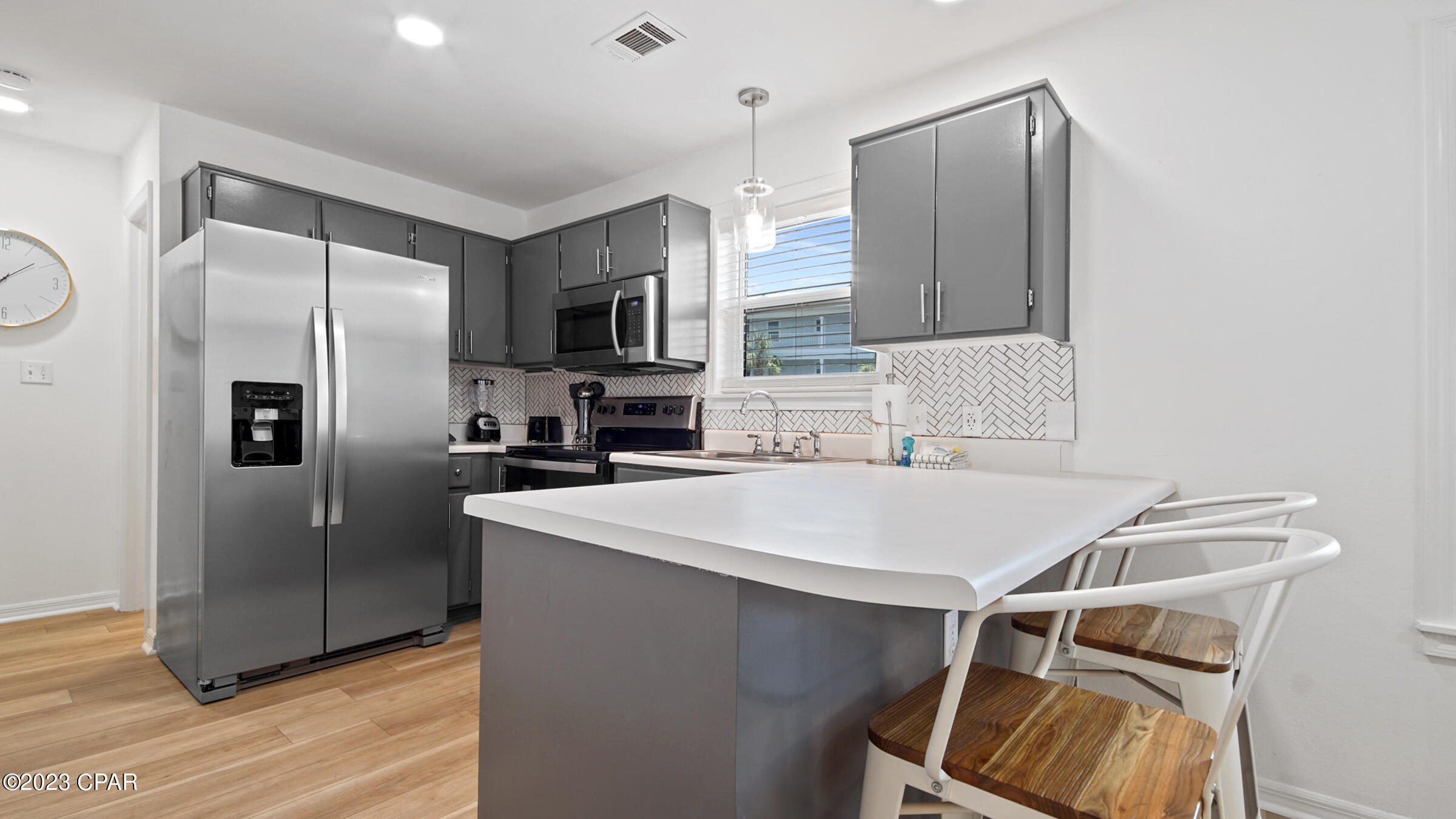 Beachside Villas Condo - Residential