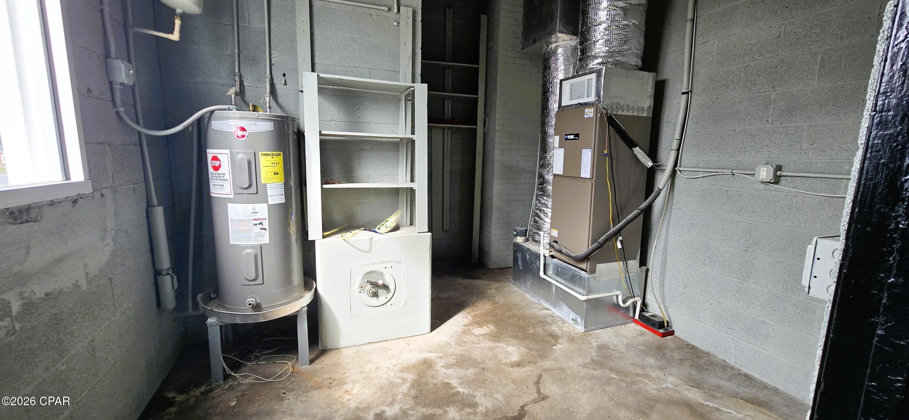 Gcd Plat - Commercial Lease